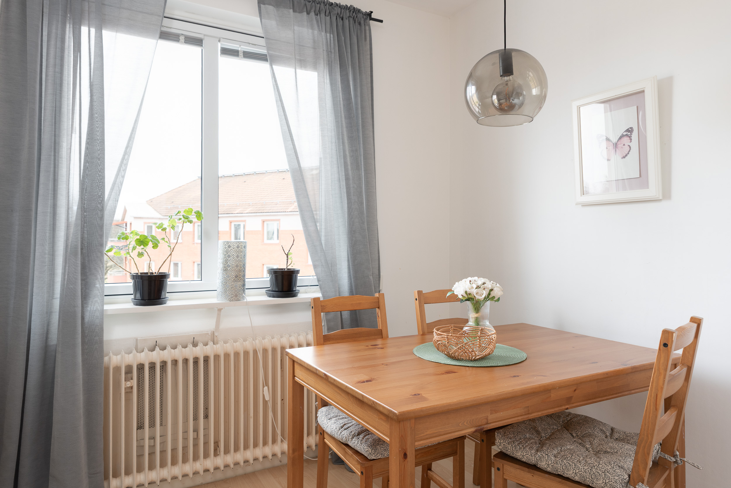 Bostadsbild från Svärdsliljegatan 13A, Såld i Gideonsberg, Västerås