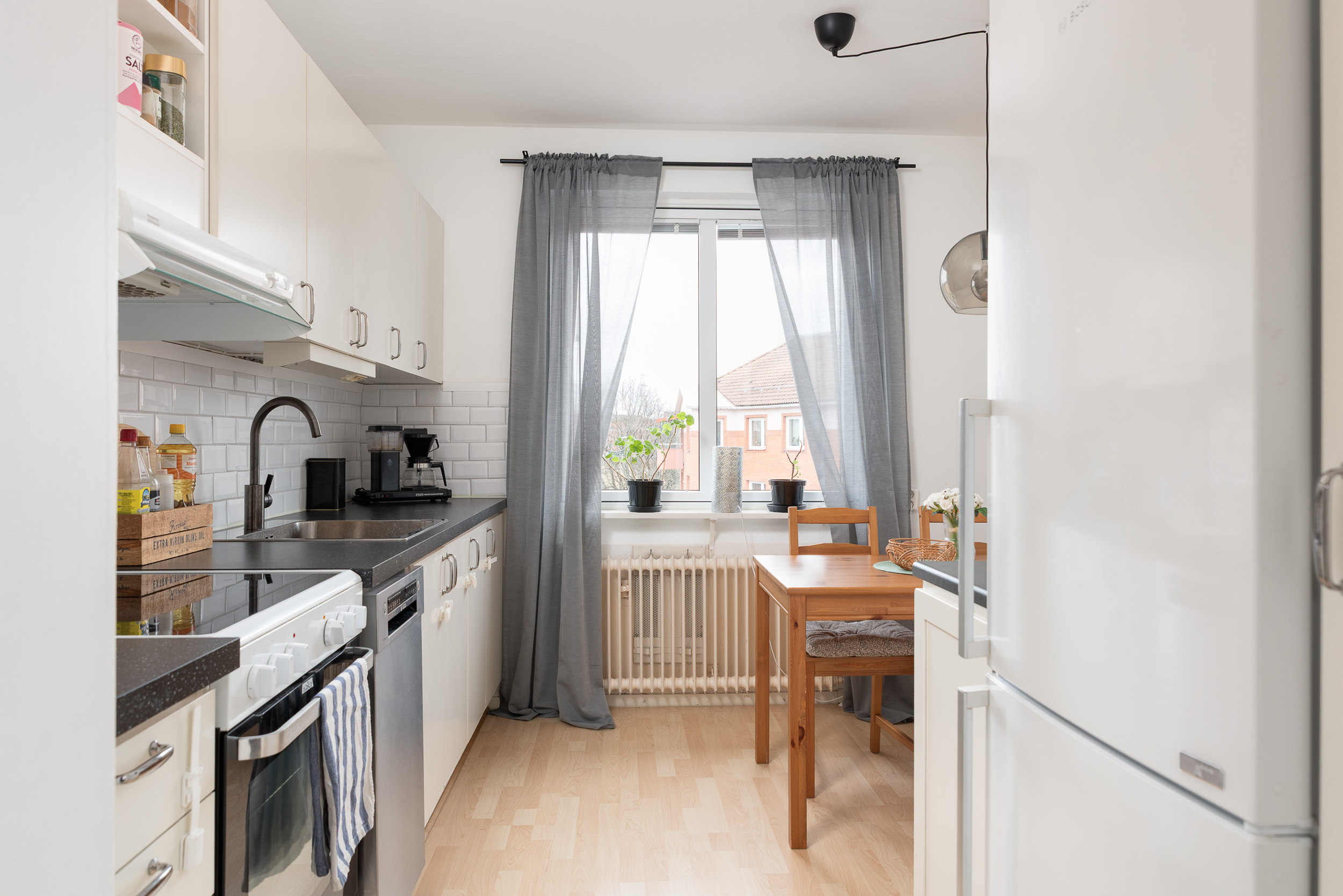 Bostadsbild från Svärdsliljegatan 13A, Såld i Gideonsberg, Västerås