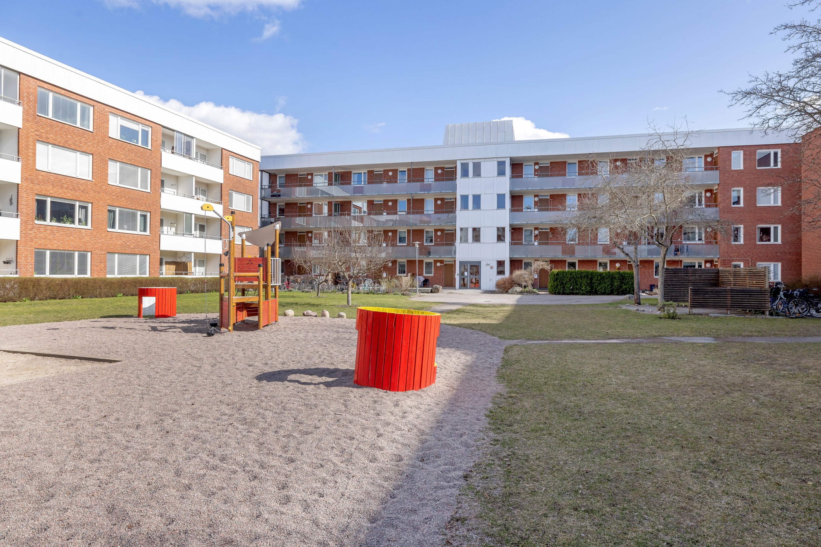 Bostadsbild från Murargatan 27, Såld i Salabacke, Uppsala