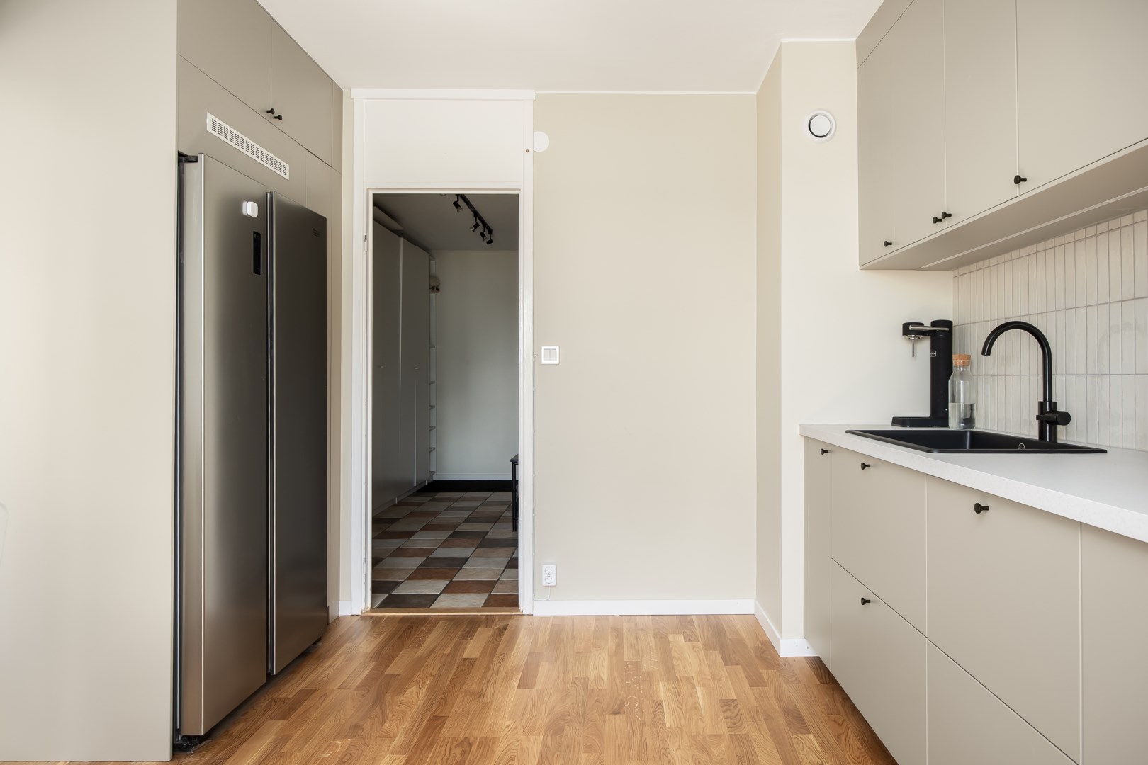 Bostadsbild från Edinsvägen 10, Såld i Ektorp, Nacka