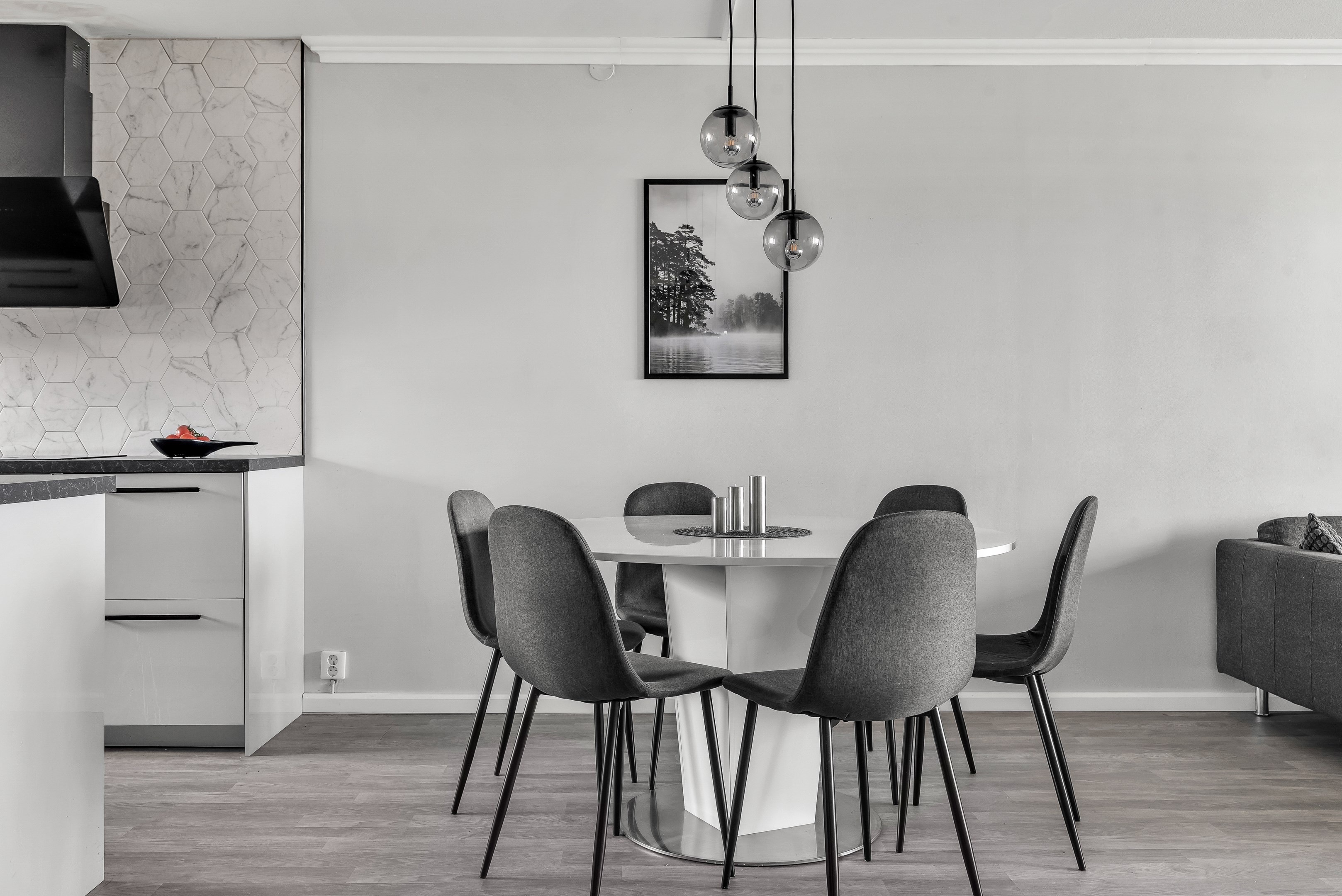 Bostadsbild från Kamomillgatan 9, Såld i Årsta, Uppsala