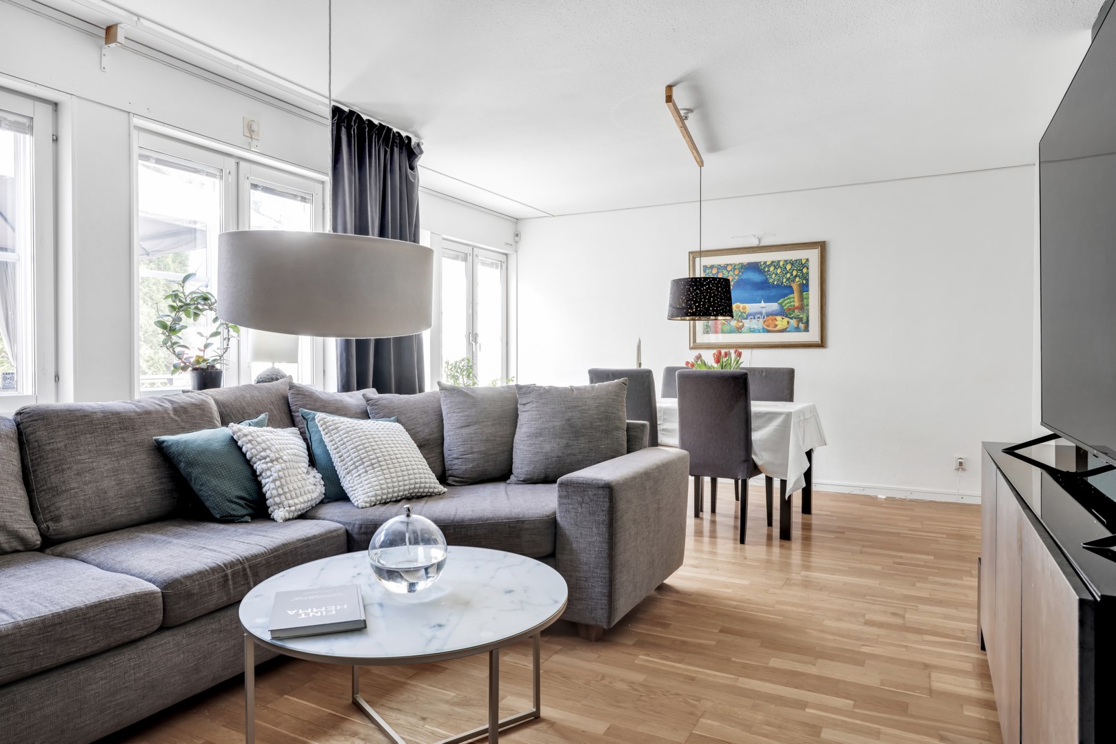 Bostadsbild från Dalaresan 46, Såld i Sävja, Uppsala