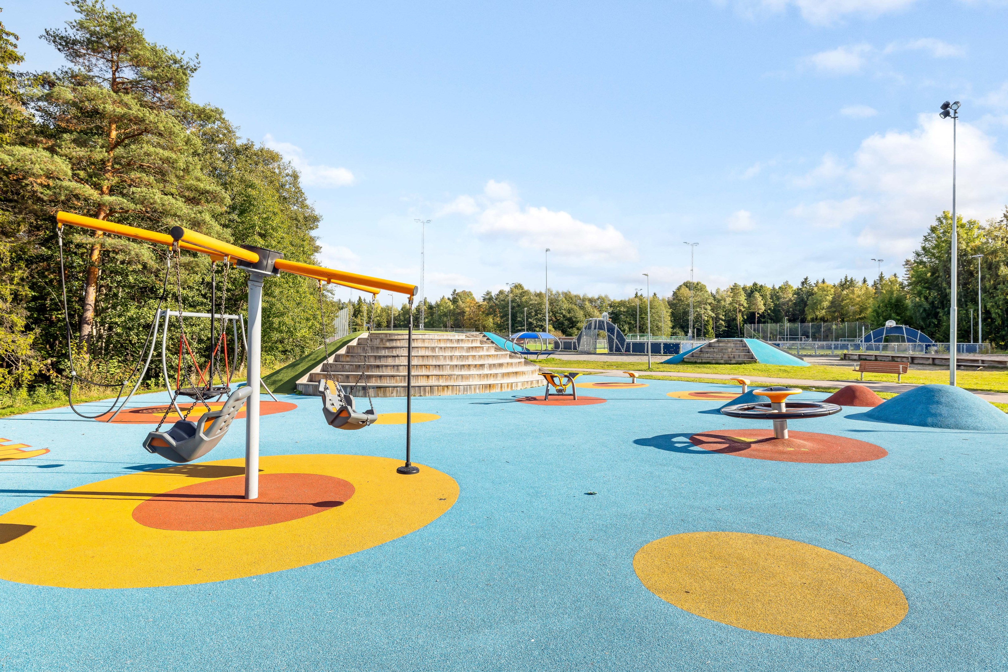 Bostadsbild från Dalaresan 46, Såld i Sävja, Uppsala