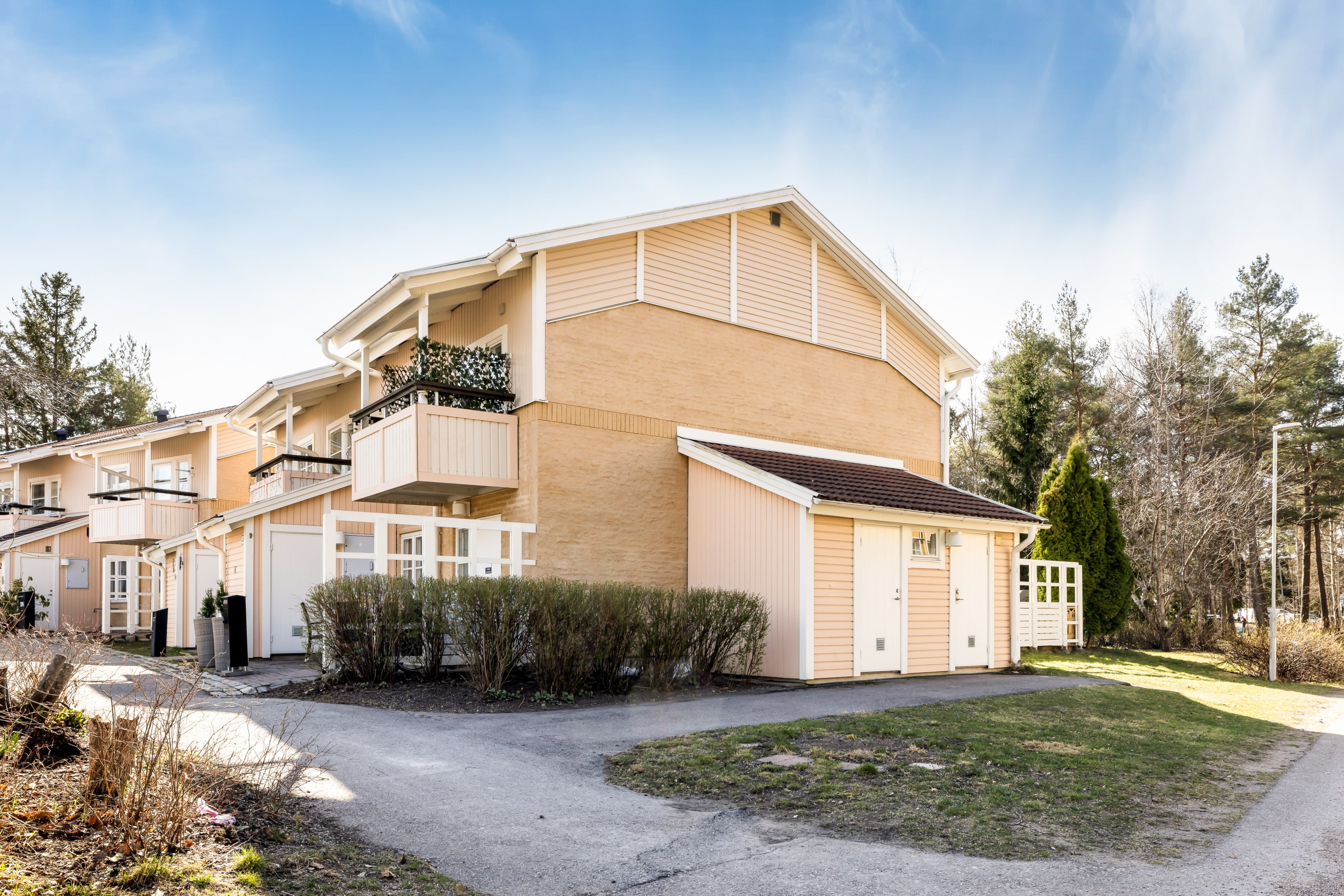 Bostadsbild från Dalaresan 46, Såld i Sävja, Uppsala