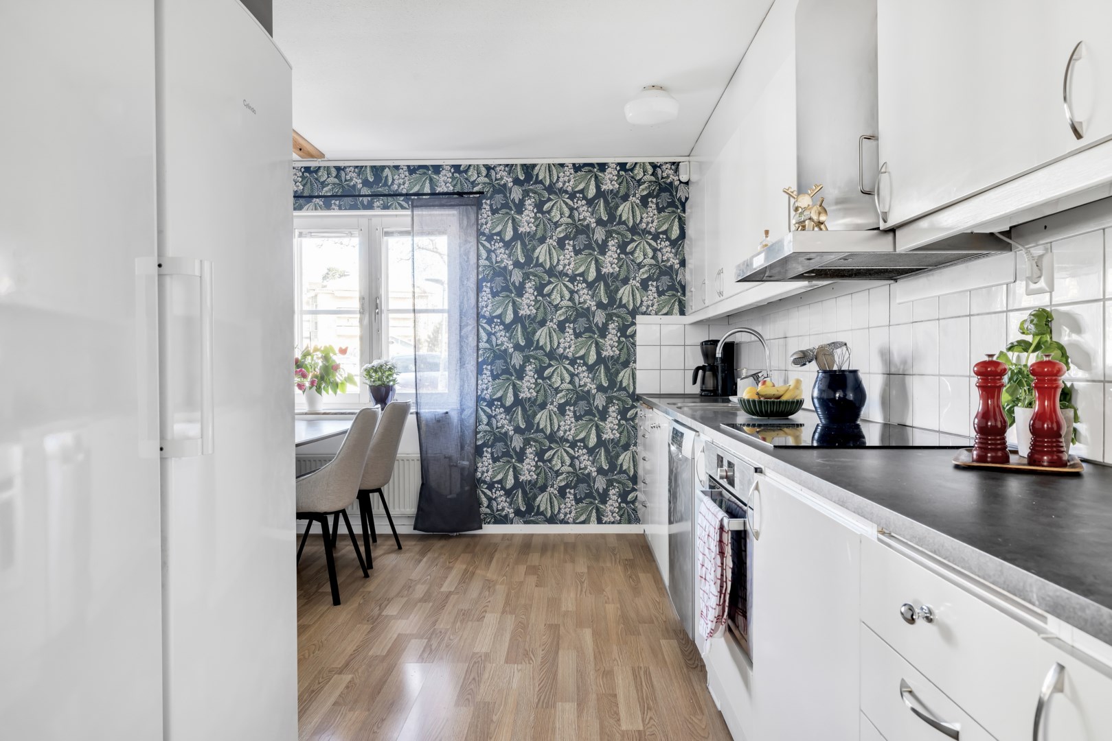 Bostadsbild från Dalaresan 46, Såld i Sävja, Uppsala