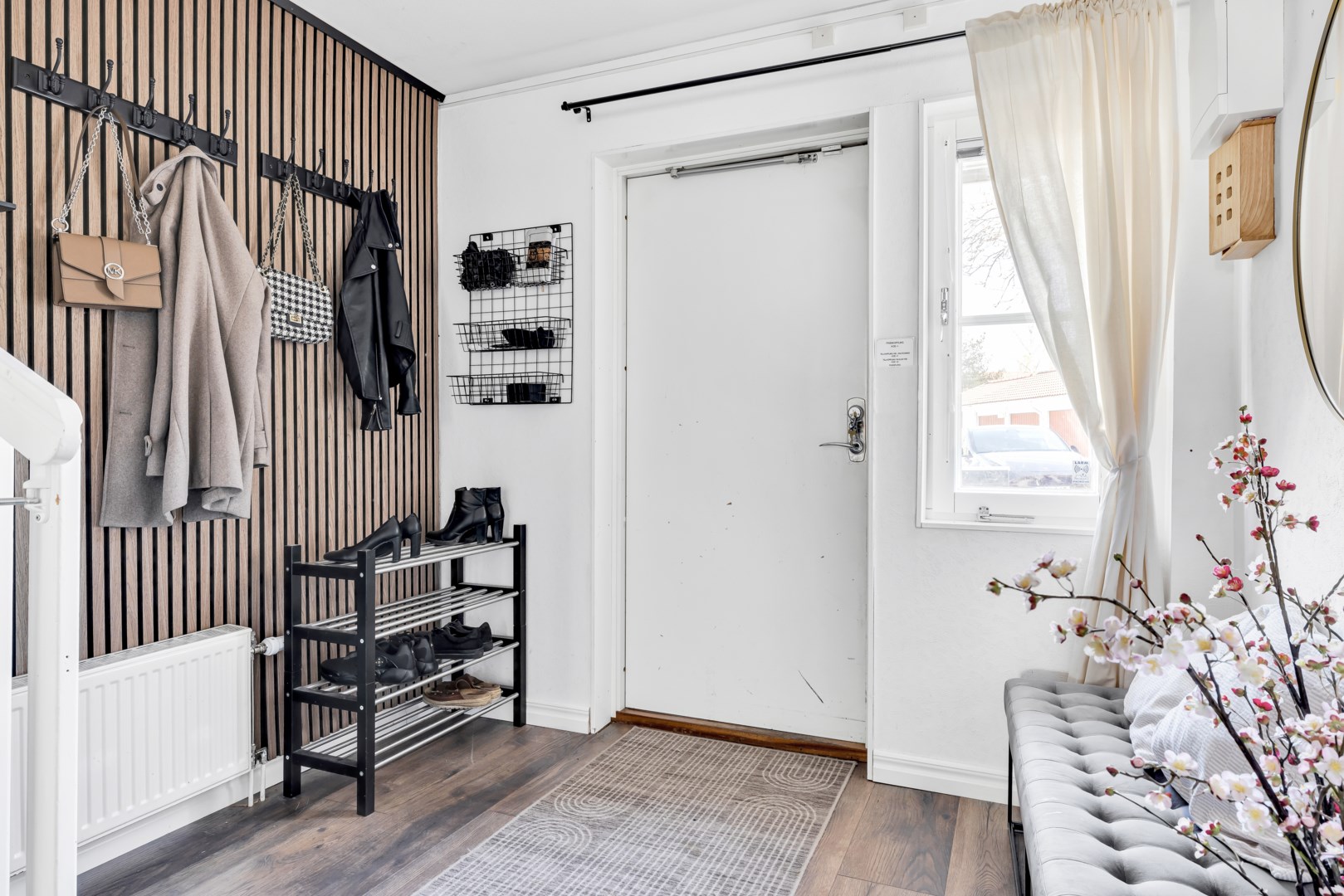 Bostadsbild från Dalaresan 46, Såld i Sävja, Uppsala