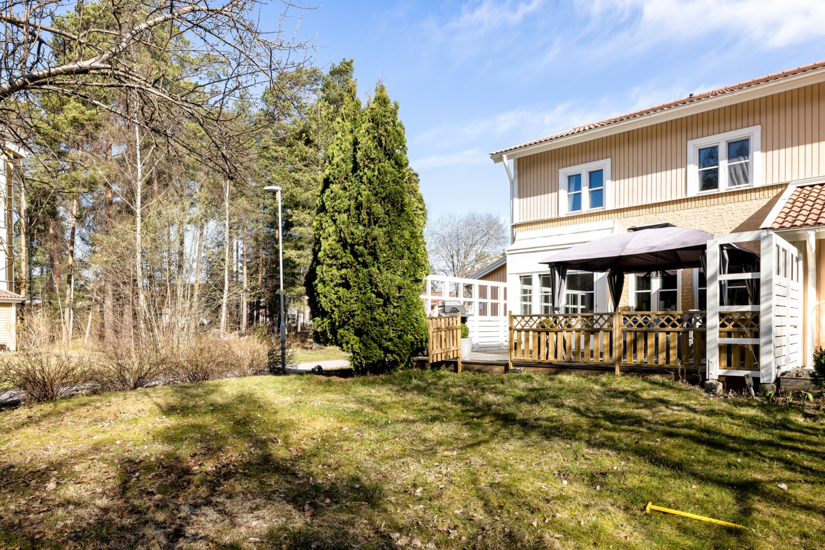 Bostadsbild från Dalaresan 46, Såld i Sävja, Uppsala