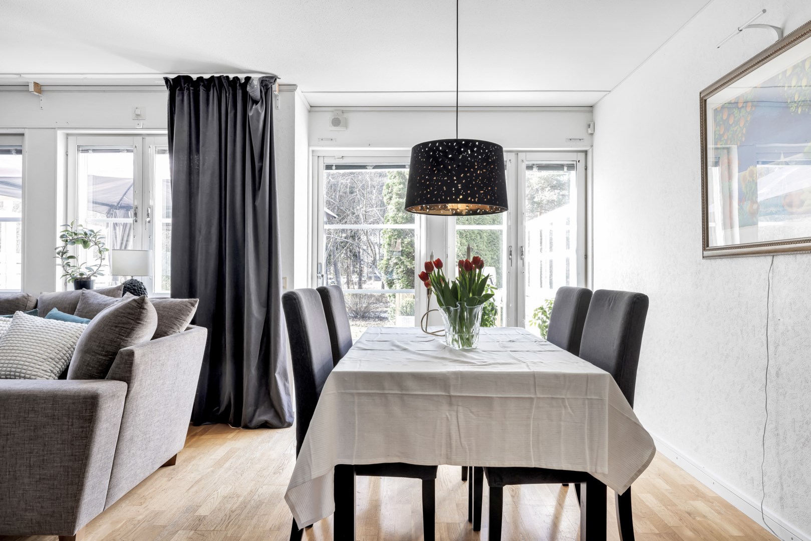 Bostadsbild från Dalaresan 46, Såld i Sävja, Uppsala