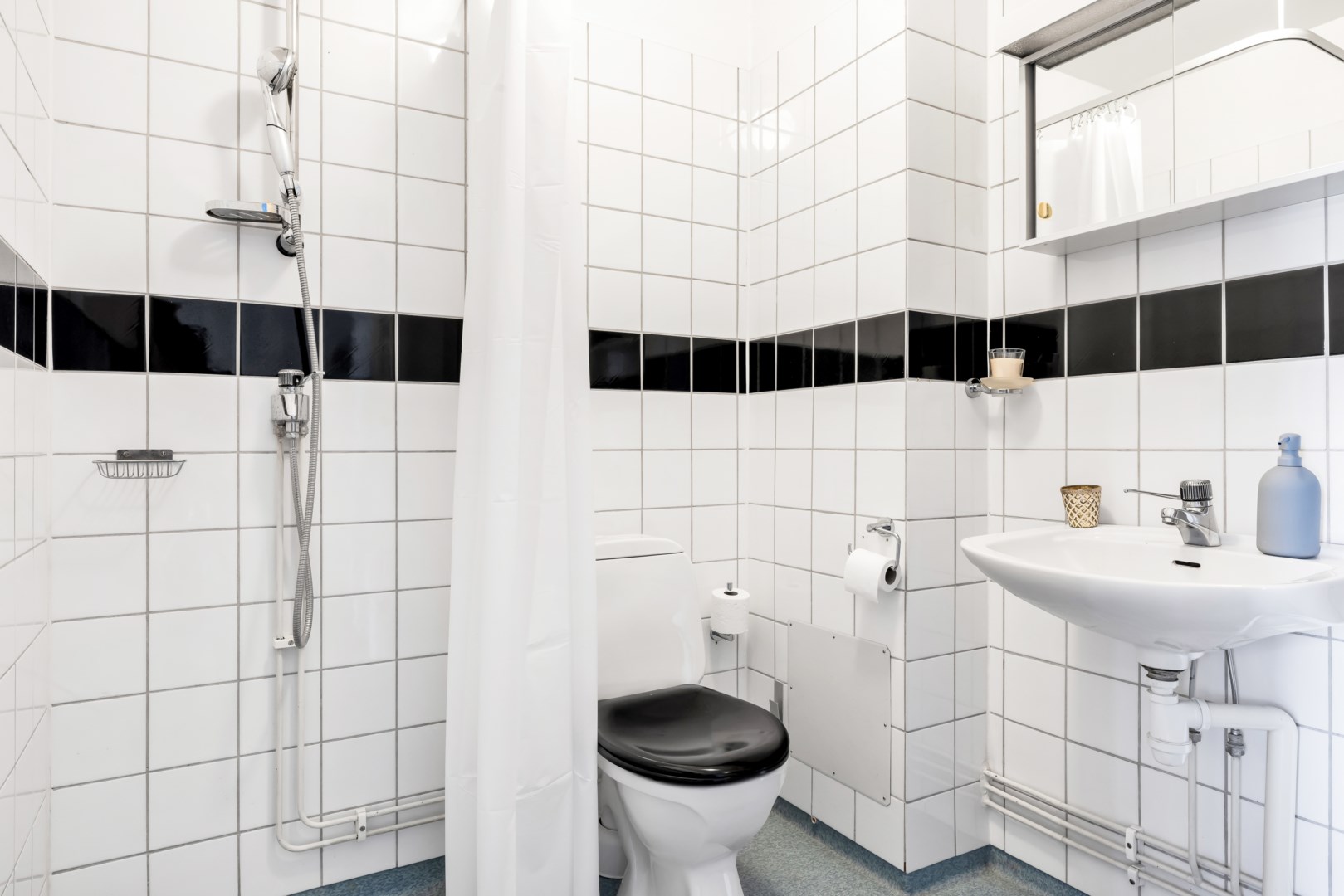 Bostadsbild från Dalaresan 46, Såld i Sävja, Uppsala