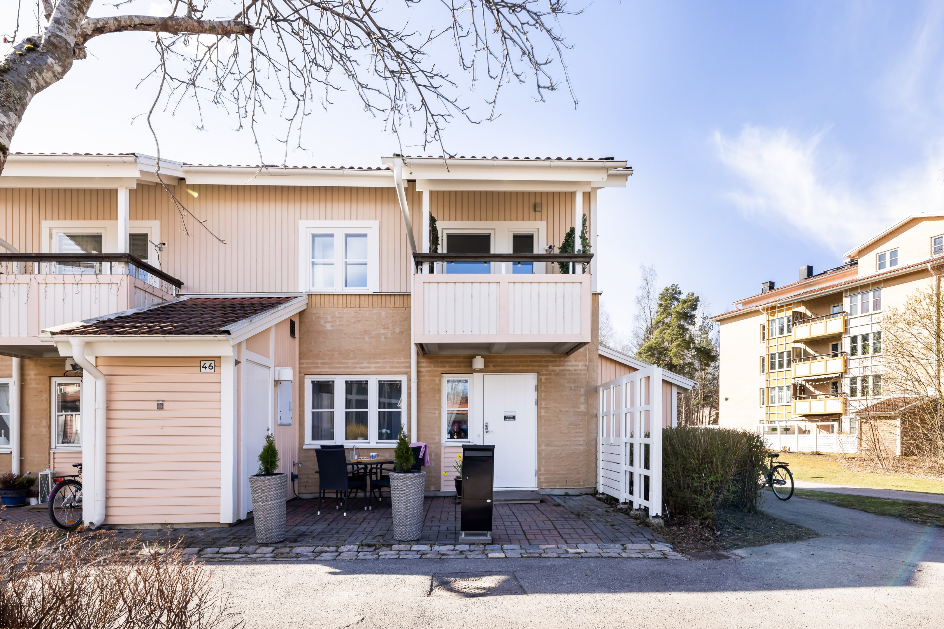 Bostadsbild från Dalaresan 46, Såld i Sävja, Uppsala