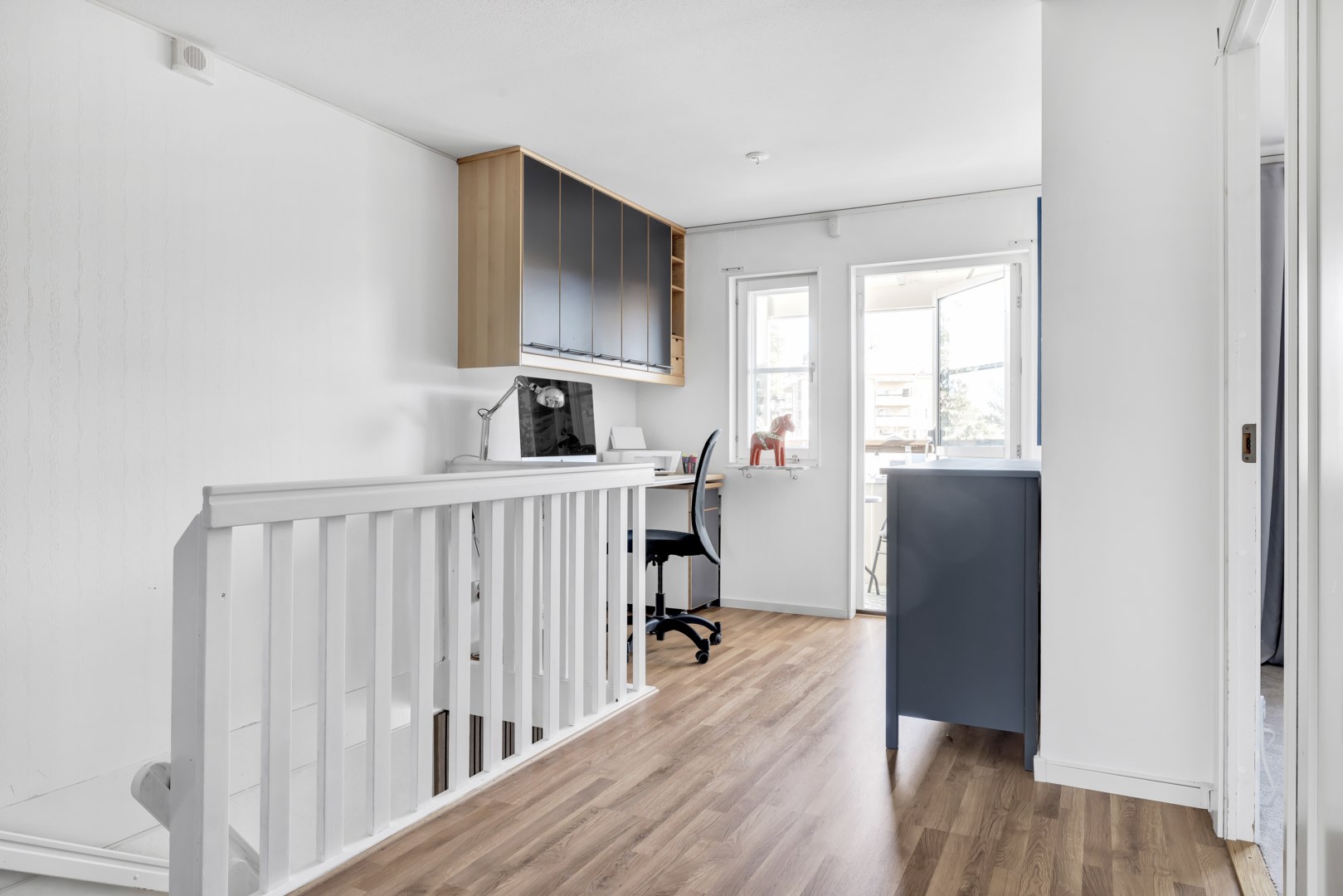 Bostadsbild från Dalaresan 46, Såld i Sävja, Uppsala