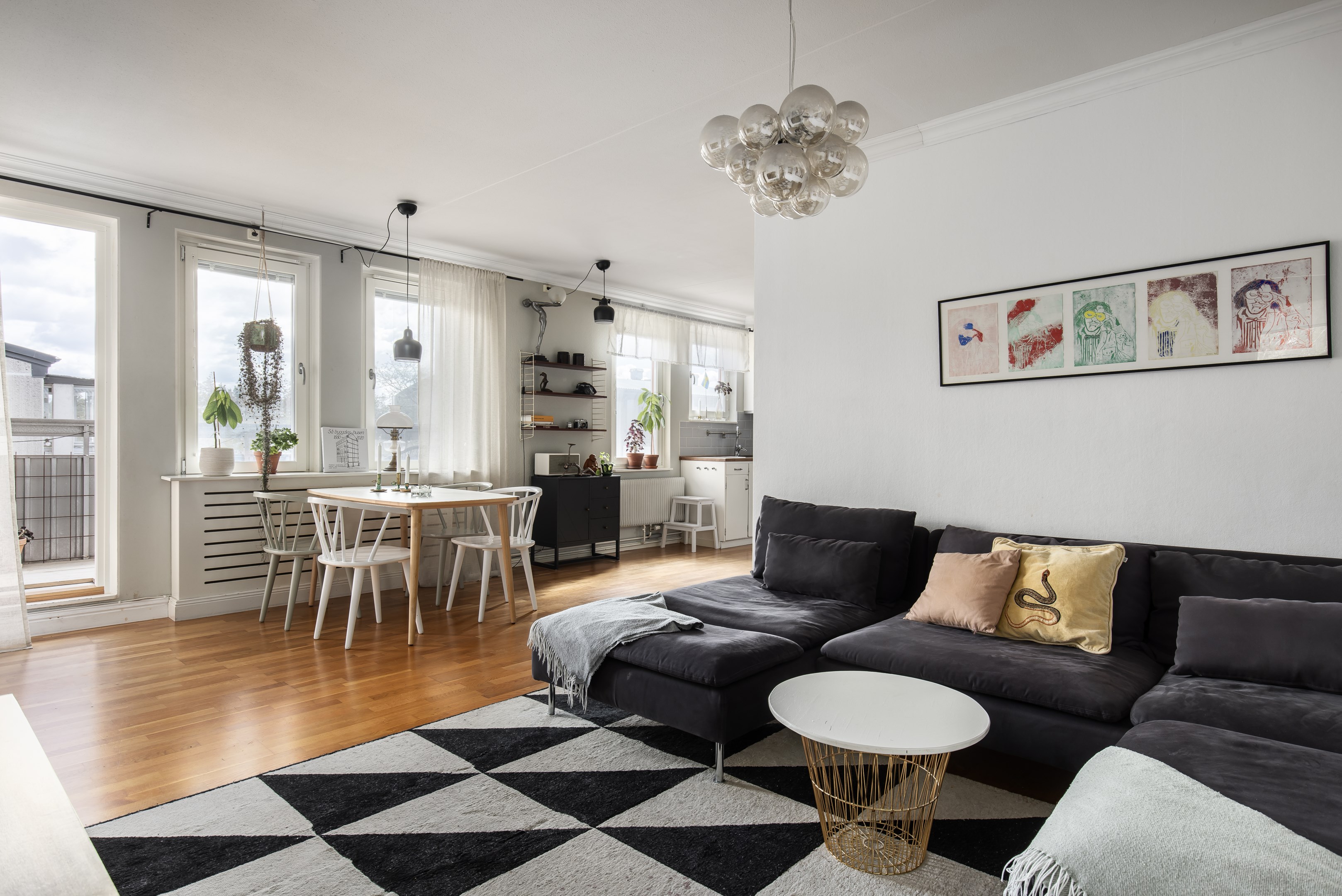 Bostadsbild från Ormingeringen 55D, Såld i Västra Orminge, Nacka