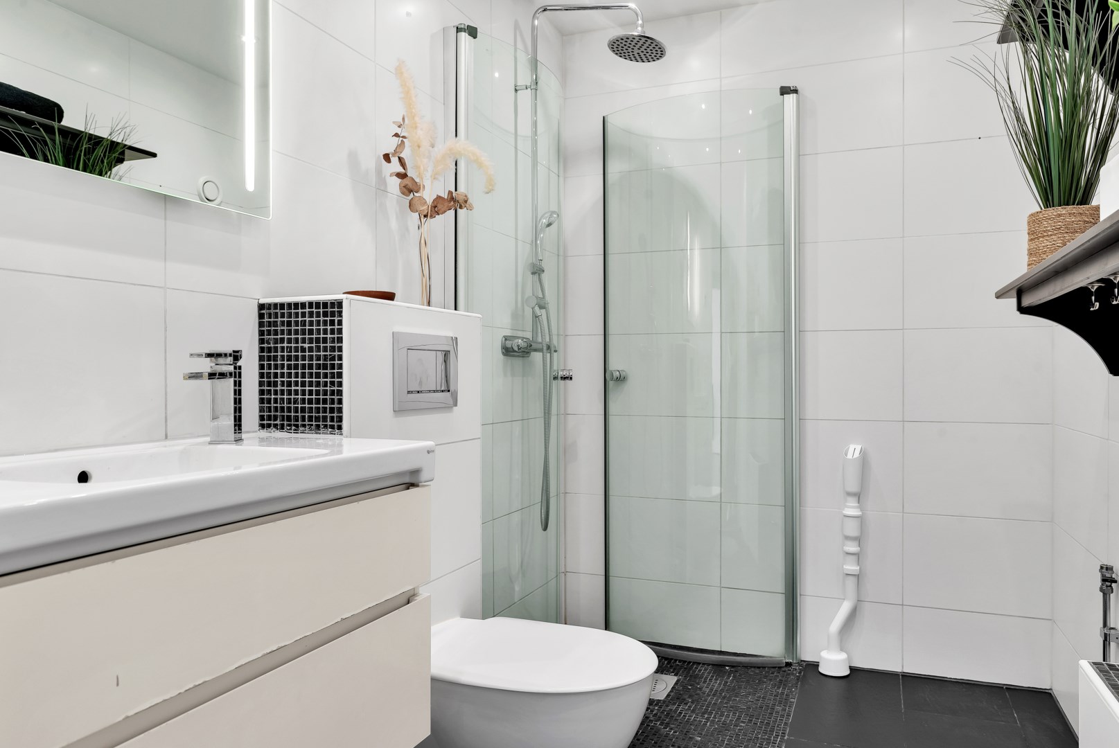 Bostadsbild från Skolgatan 20A, Såld i Centrum, Uppsala