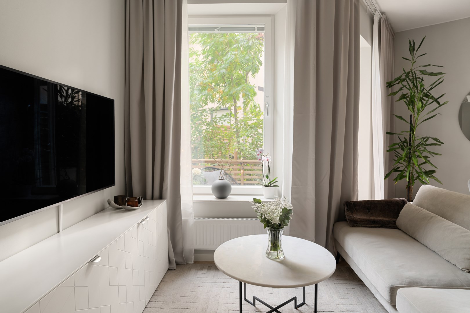 Bostadsbild från Granithöjden 4, Till salu i Forum Nacka, Nacka