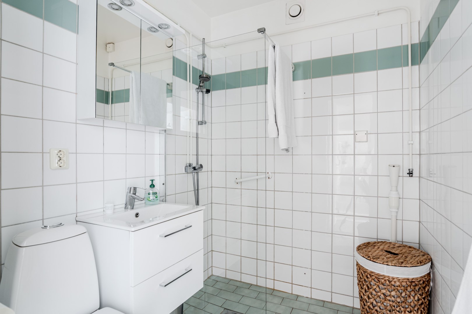 Bostadsbild från Källparksgatan 8C, Såld i Salabacke, Uppsala