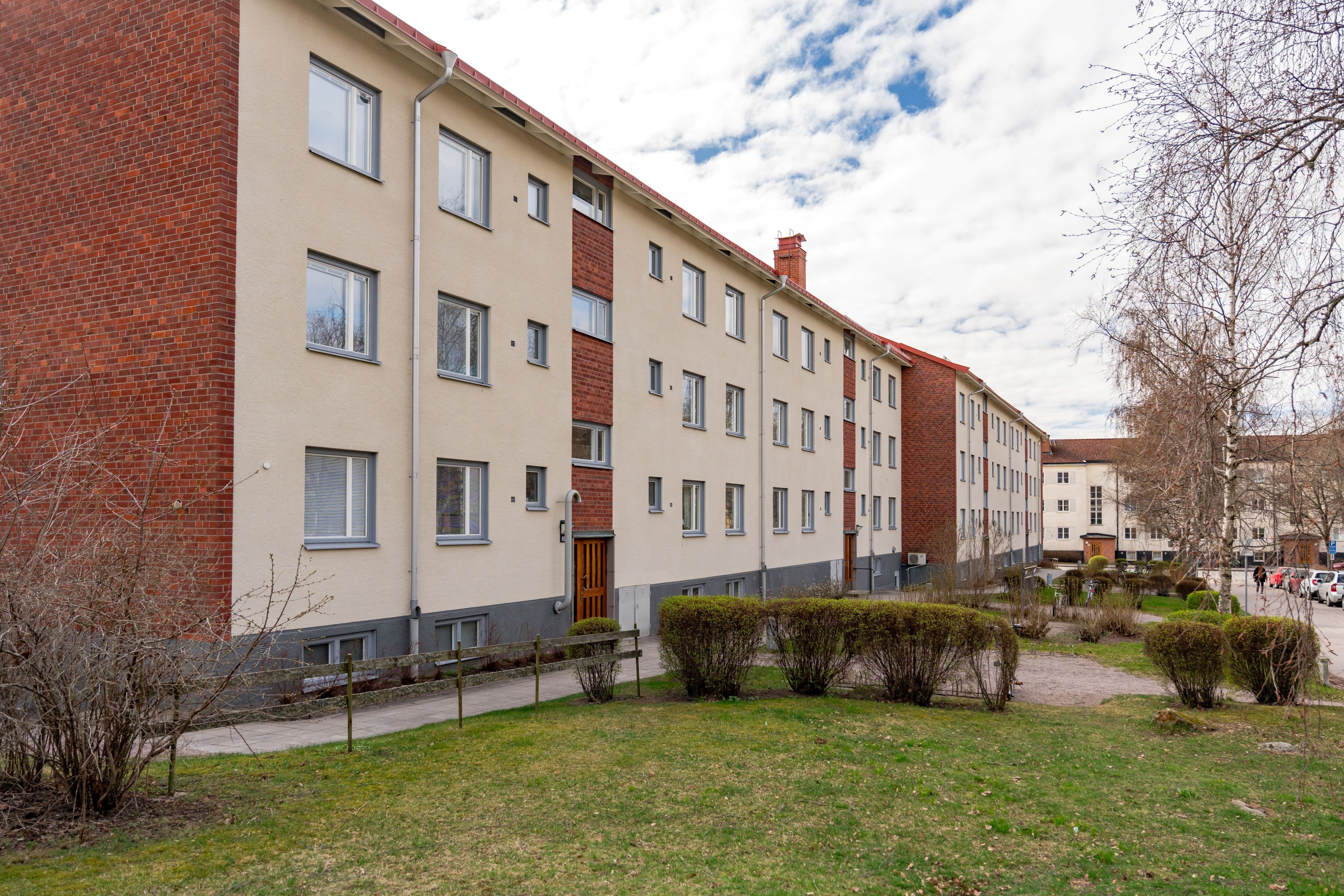 Bostadsbild från Källparksgatan 8C, Såld i Salabacke, Uppsala