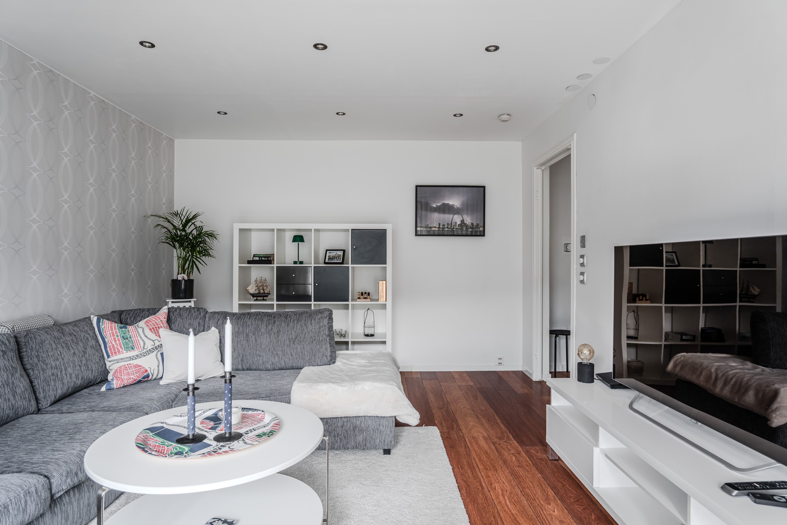 Bostadsbild från Källparksgatan 8C, Såld i Salabacke, Uppsala