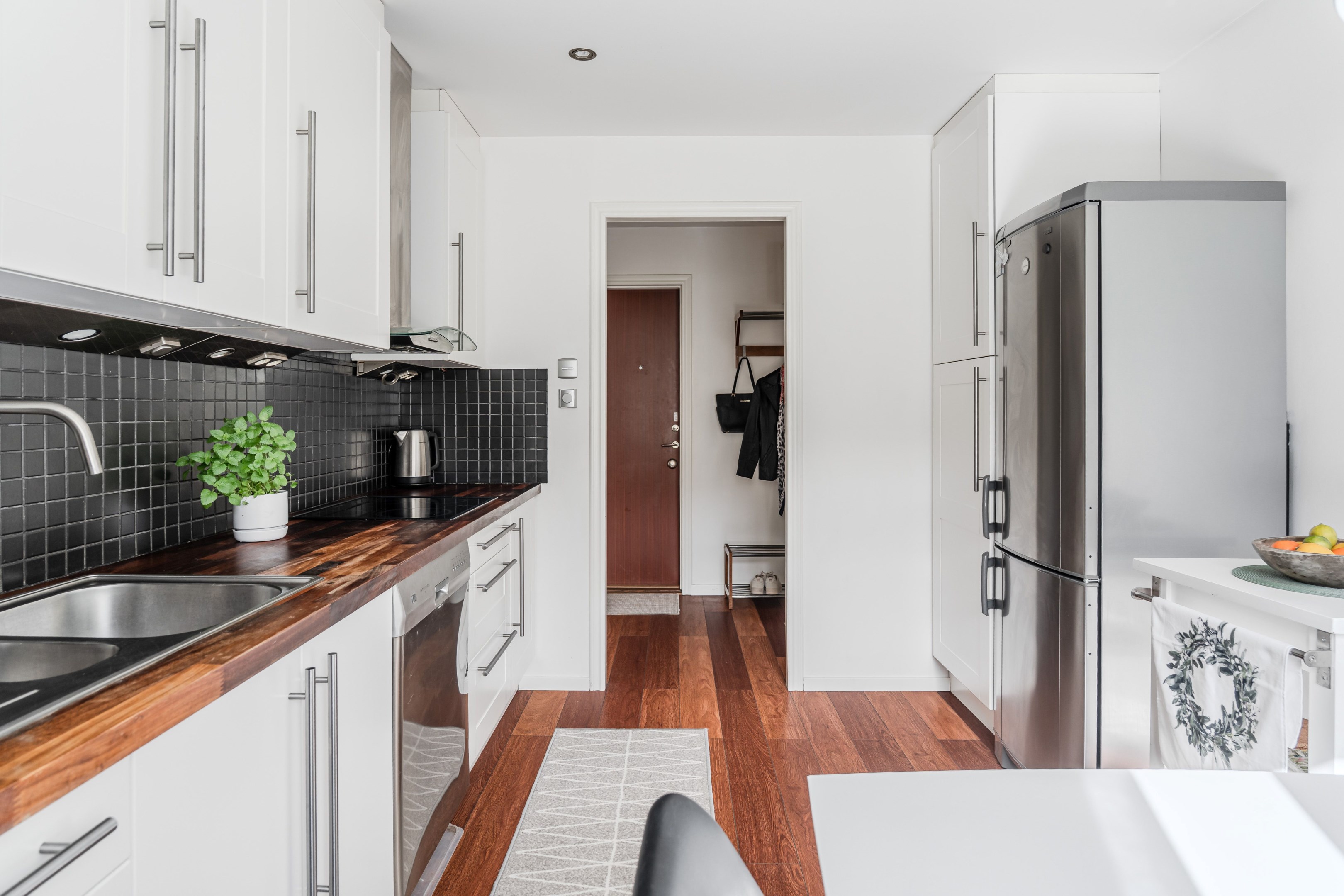 Bostadsbild från Källparksgatan 8C, Såld i Salabacke, Uppsala