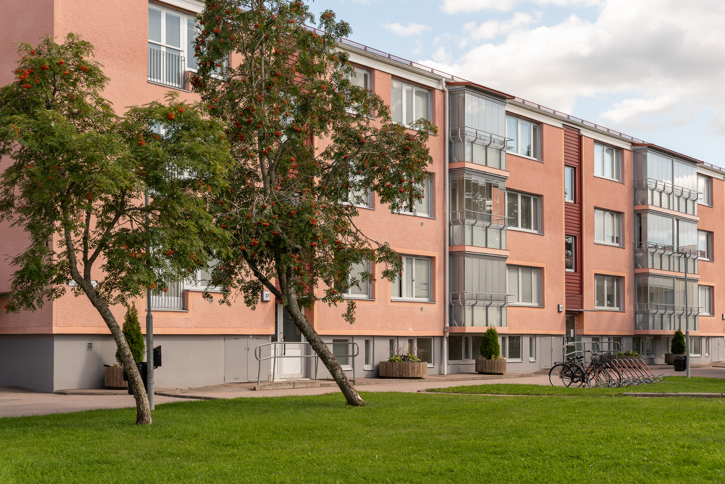 Bostadsbild från Bofinksvägen 37, Till salu i Råby, Västerås