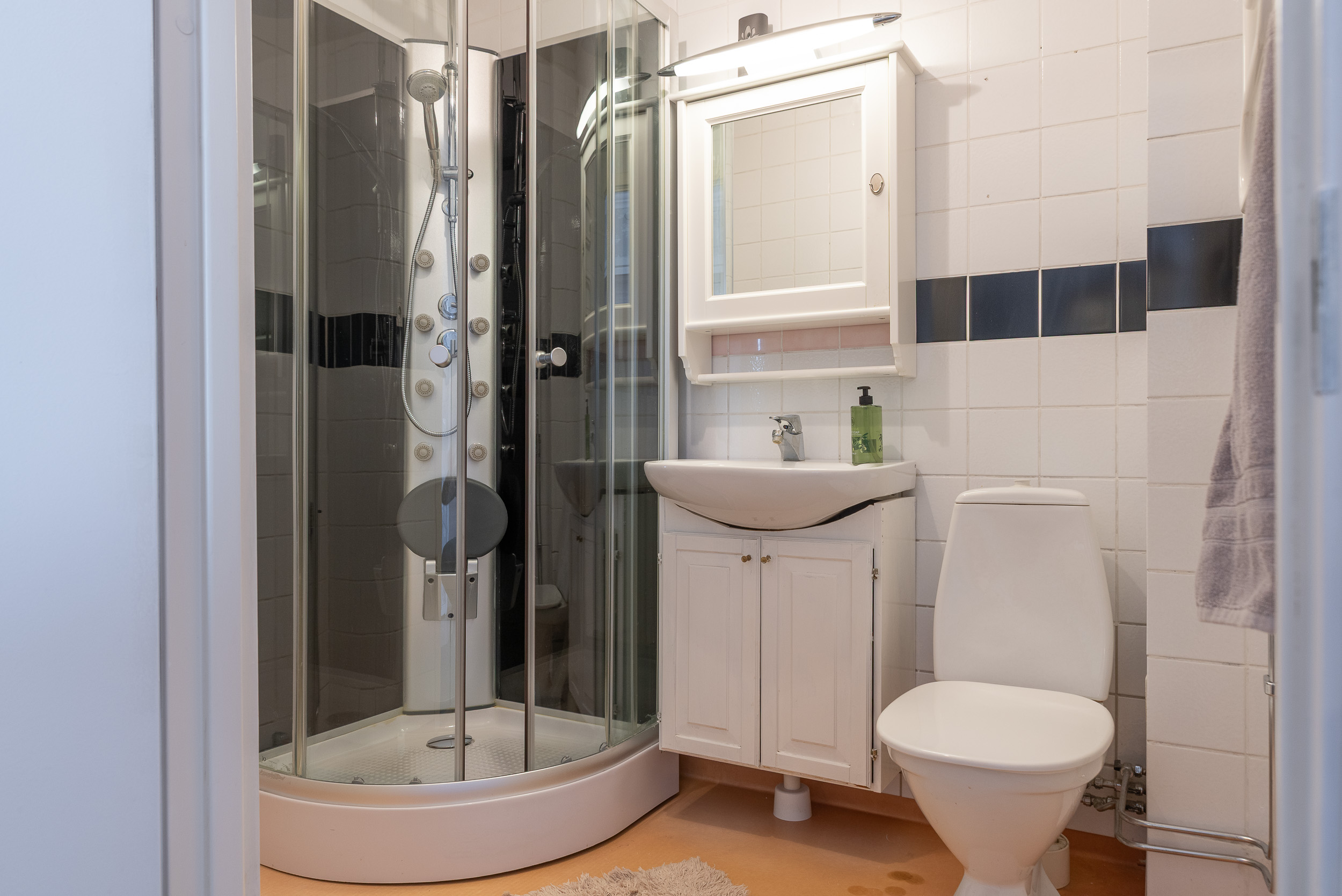 Bostadsbild från Adolf Zethelius gata 13, Såld i Bäckby, Västerås