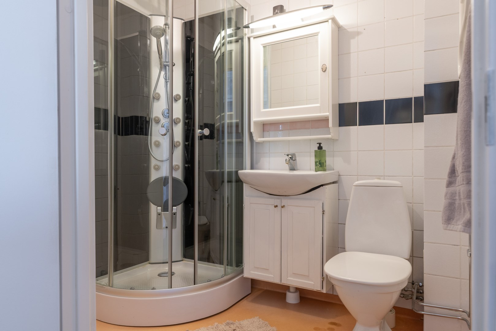 Bostadsbild från Adolf Zethelius gata 13, Såld i Bäckby, Västerås