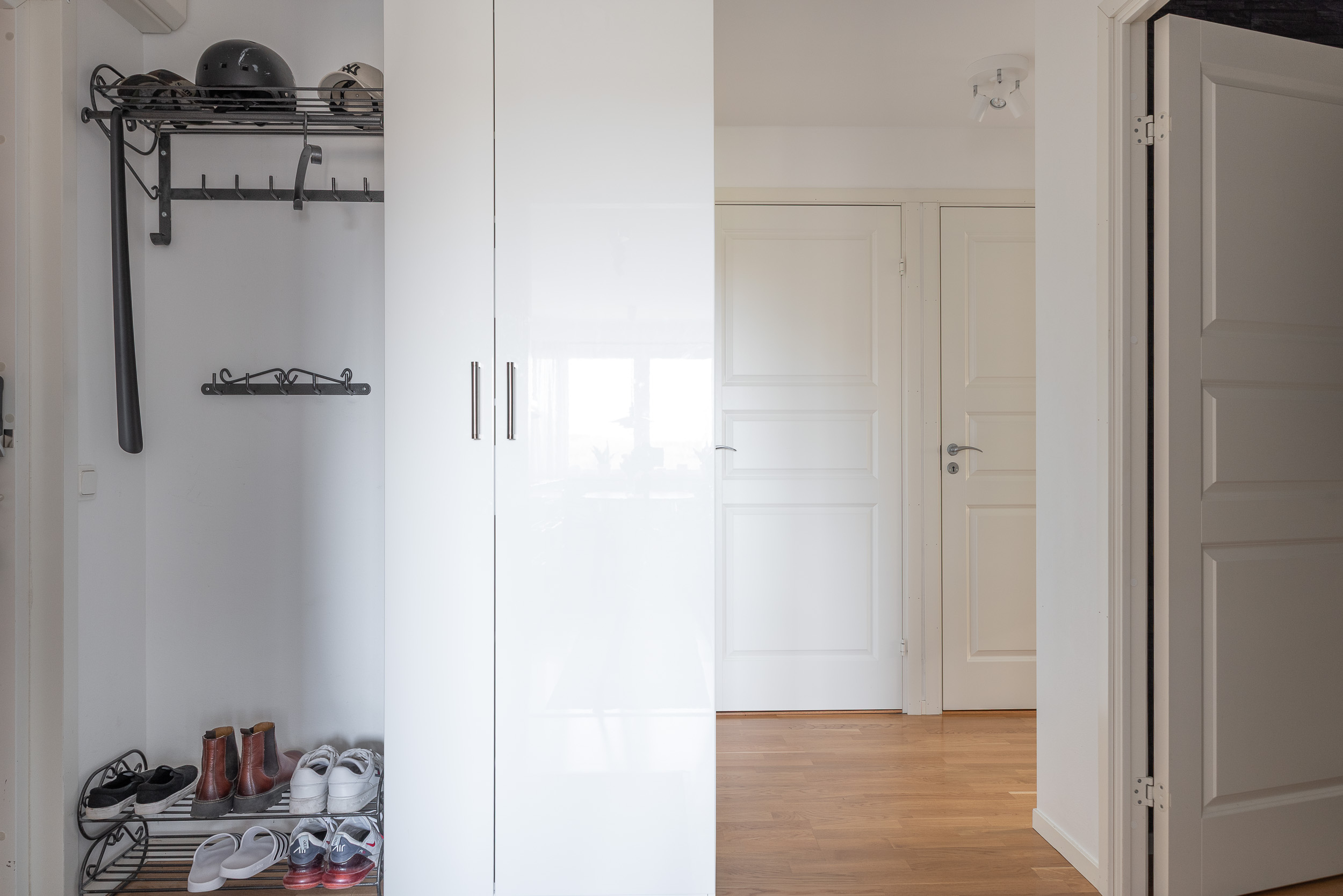 Bostadsbild från Släggkastargatan 5, Såld i Rönnby, Västerås