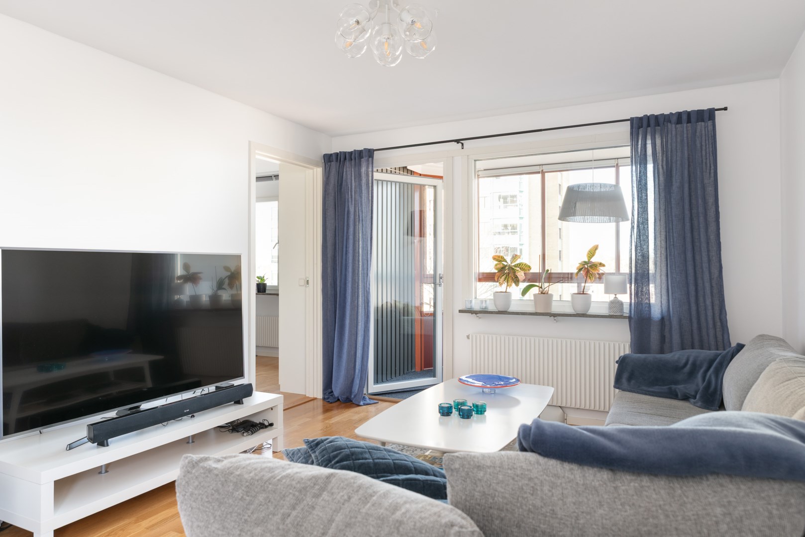 Bostadsbild från Släggkastargatan 5, Såld i Rönnby, Västerås