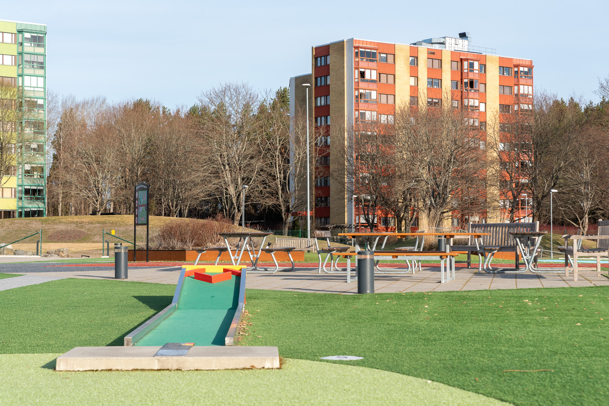 Bostadsbild från Släggkastargatan 5, Såld i Rönnby, Västerås