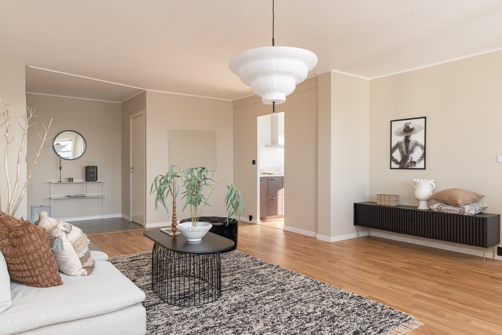 Bostadsbild från Odensvigatan 7, Såld i Odensvi, Västerås