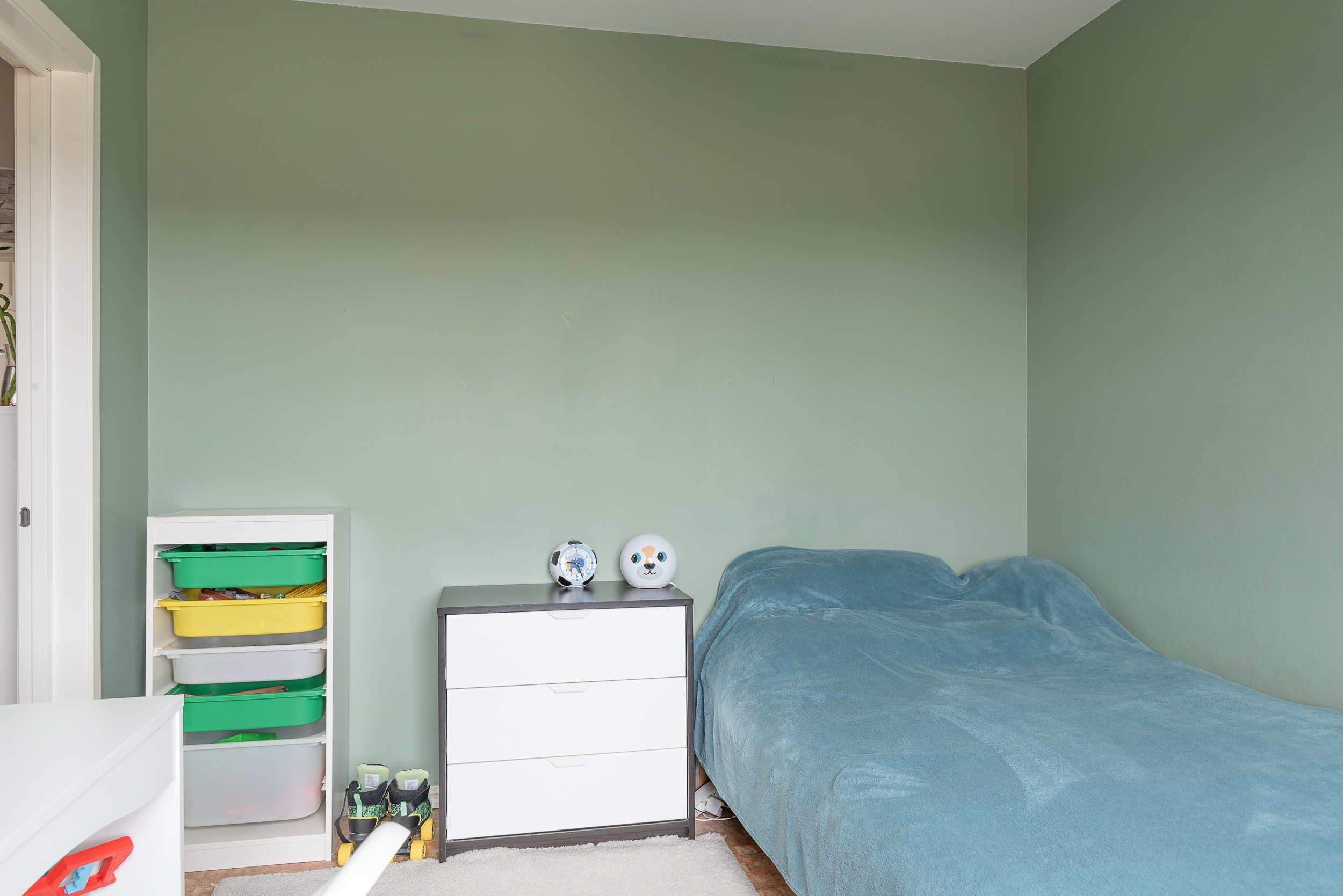 Bostadsbild från Ringduvegatan 141, Såld i Råby, Västerås