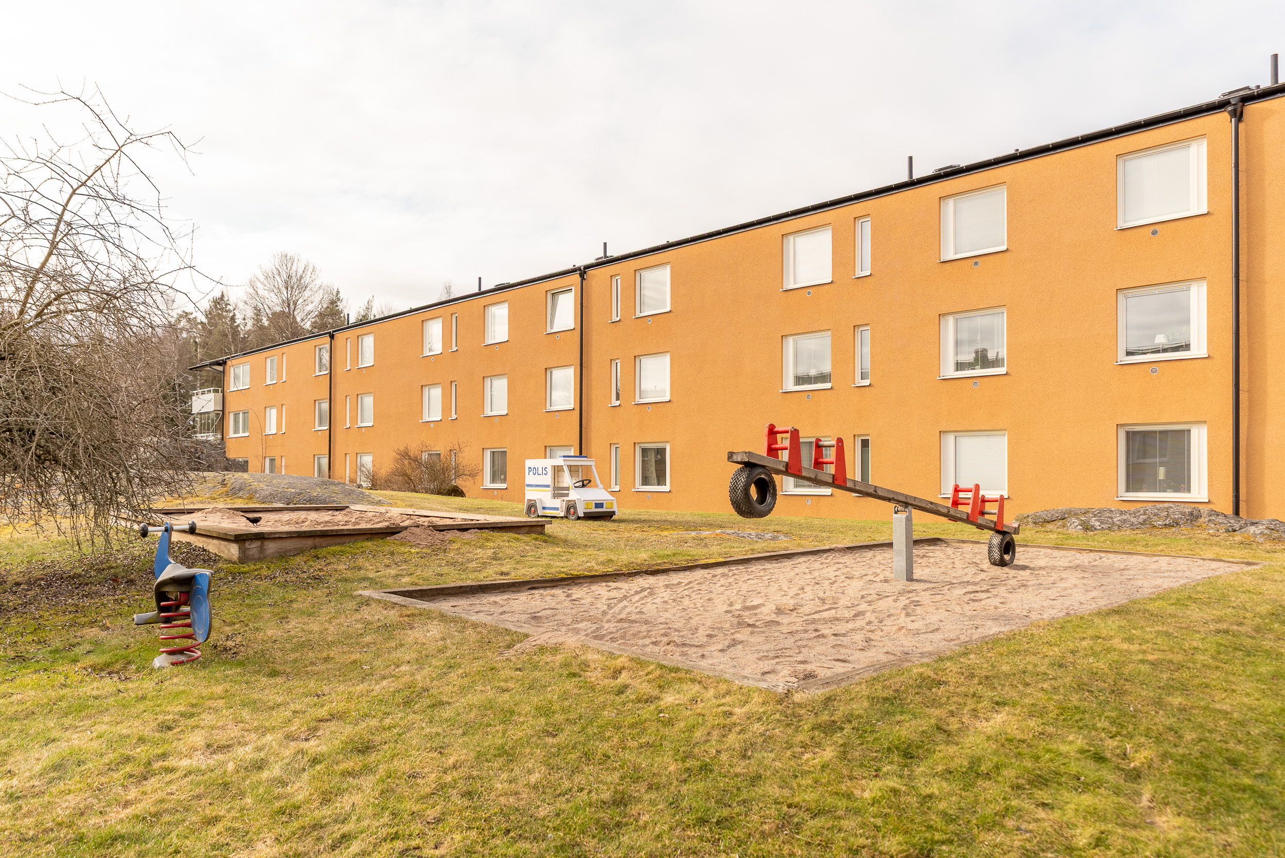 Bostadsbild från Ringduvegatan 141, Såld i Råby, Västerås