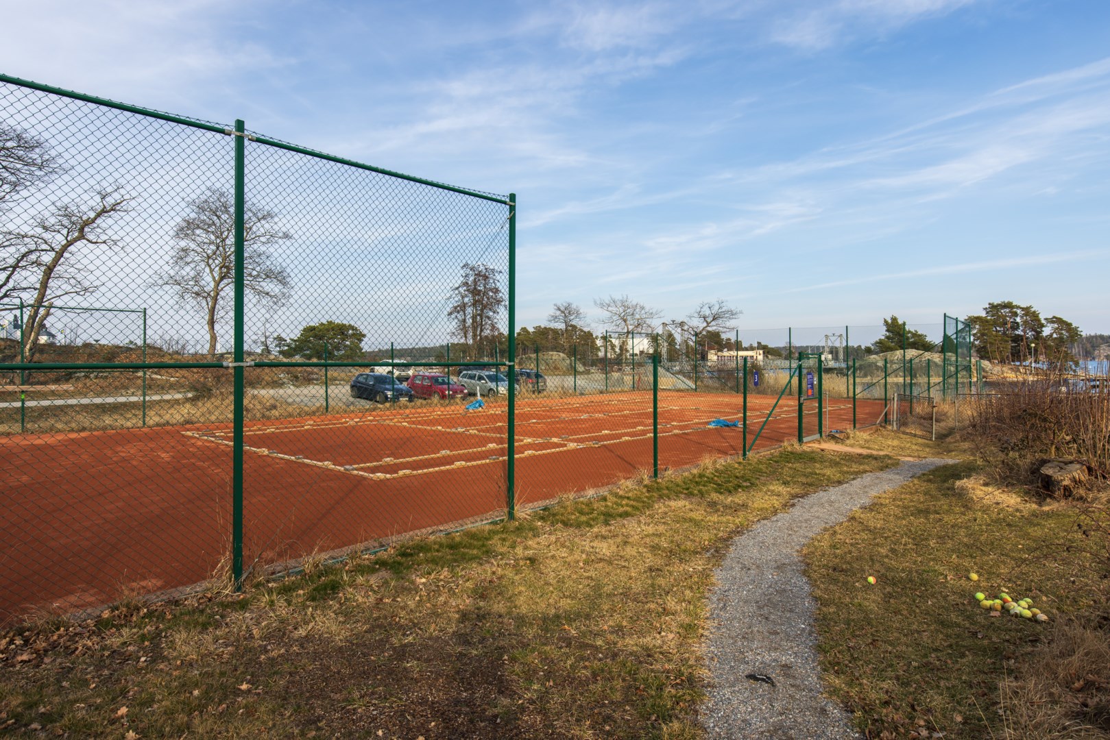 Bostadsbild från Ljuskärrsvägen 64, Såld i Ljuskärrsberget - Saltsjöbaden, Nacka