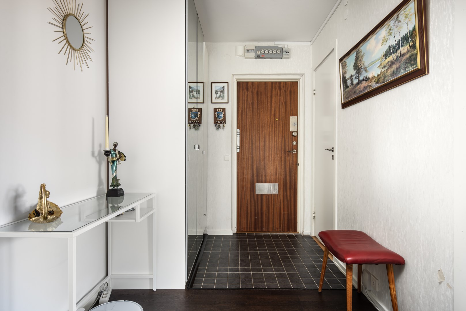 Bostadsbild från Ljuskärrsvägen 64, Såld i Ljuskärrsberget - Saltsjöbaden, Nacka