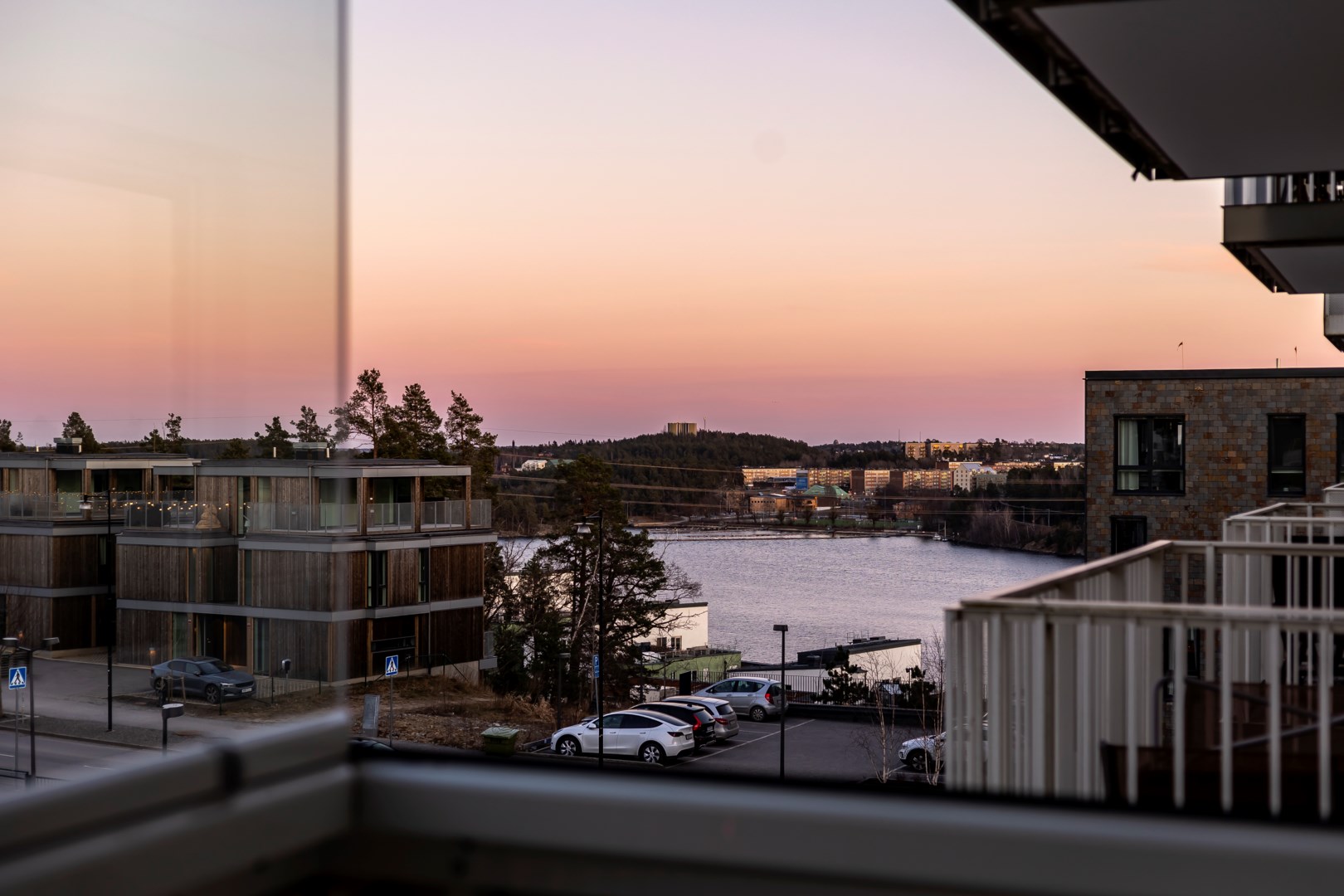 Bostadsbild från Hedenströms väg 13, 4 tr, Såld i Tollare, Nacka