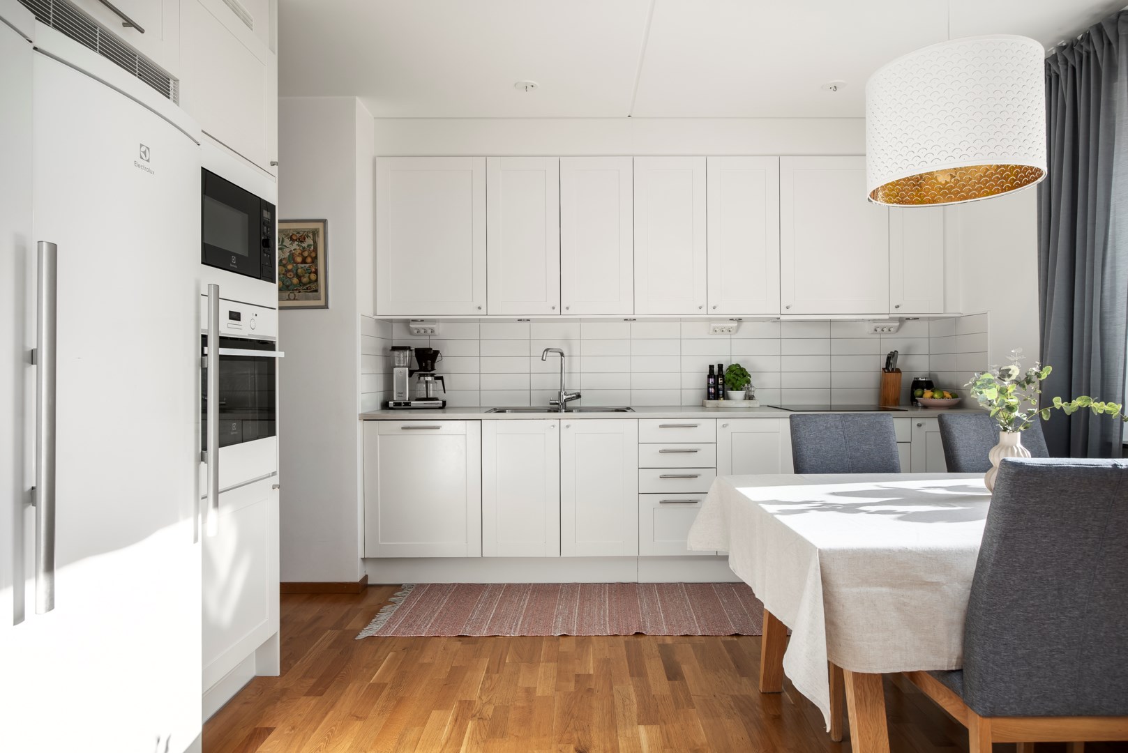 Bostadsbild från Hedenströms väg 13, 4 tr, Såld i Tollare, Nacka