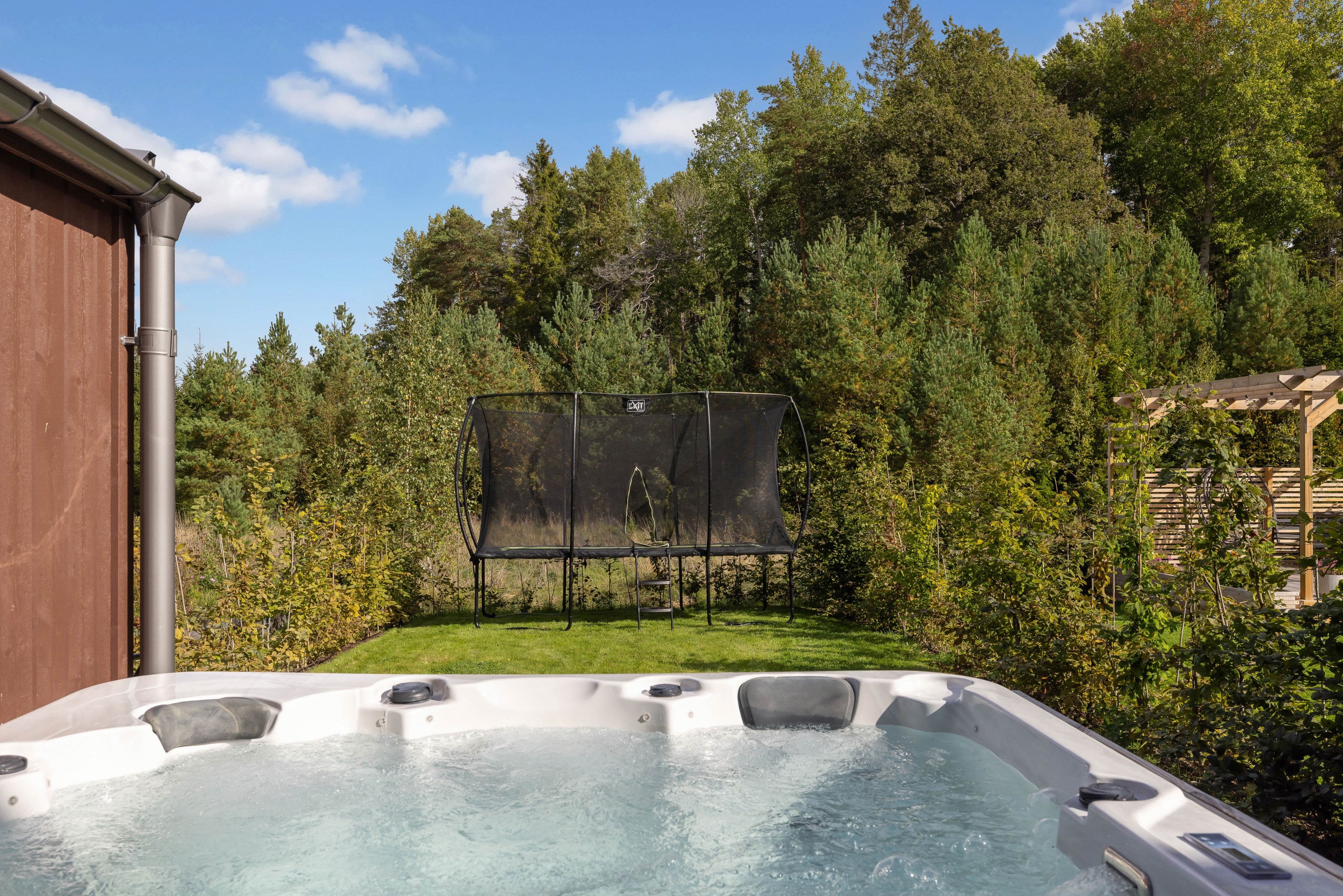 Bostadsbild från Vitmossvägen 266, Kommande i Lindbacken, Uppsala