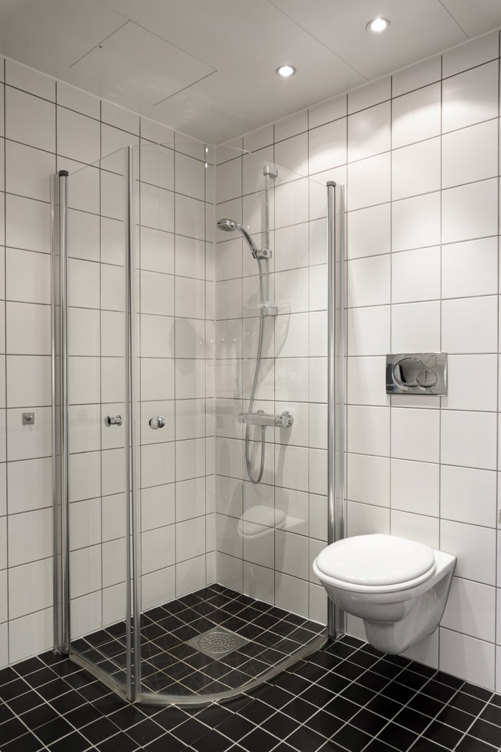 Bostadsbild från Sjökvarnsbacken 6, Såld i Saltsjöqvarn, Nacka