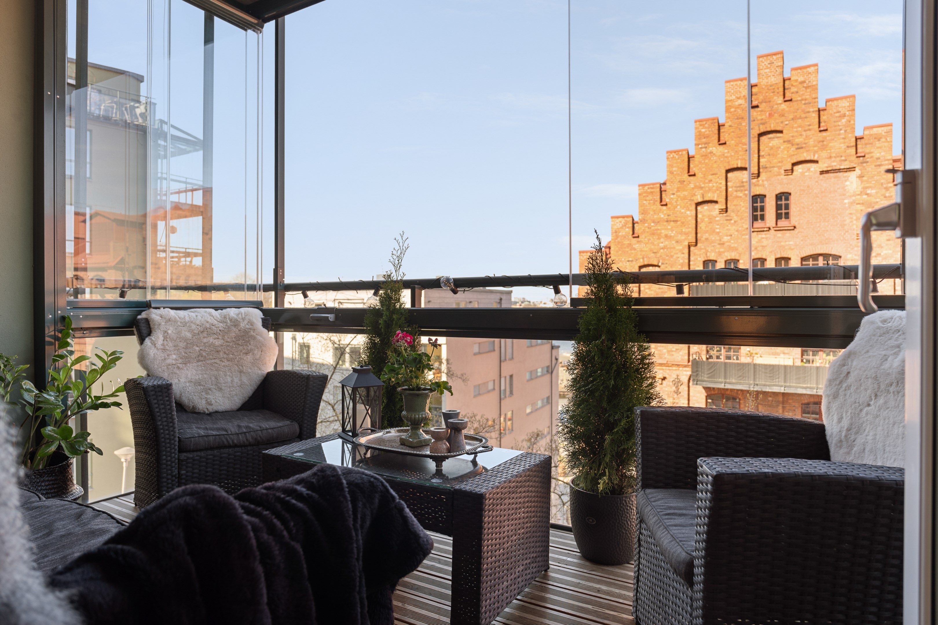 Bostadsbild från Sjökvarnsbacken 6, Såld i Saltsjöqvarn, Nacka