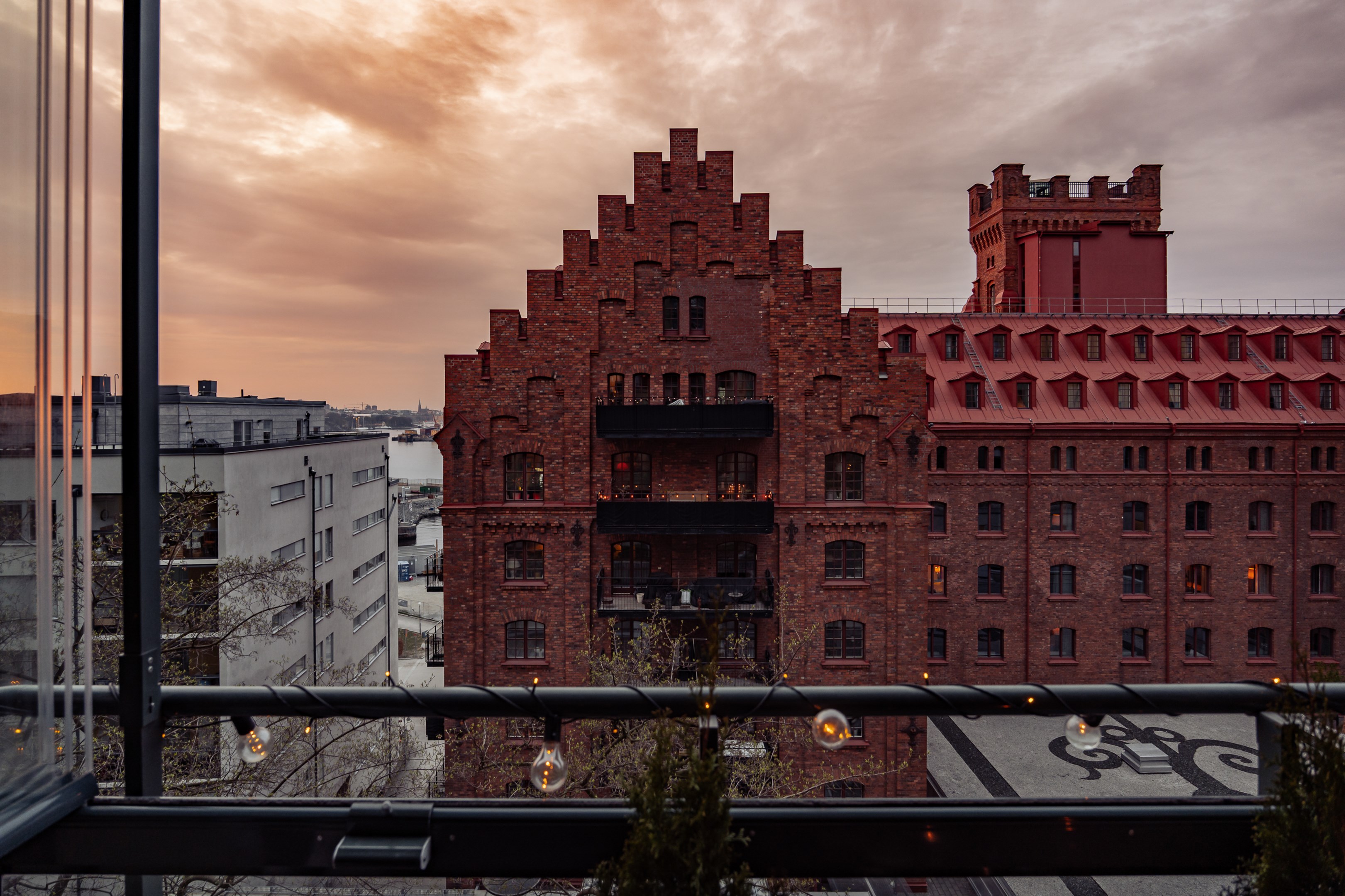 Bostadsbild från Sjökvarnsbacken 6, Såld i Saltsjöqvarn, Nacka