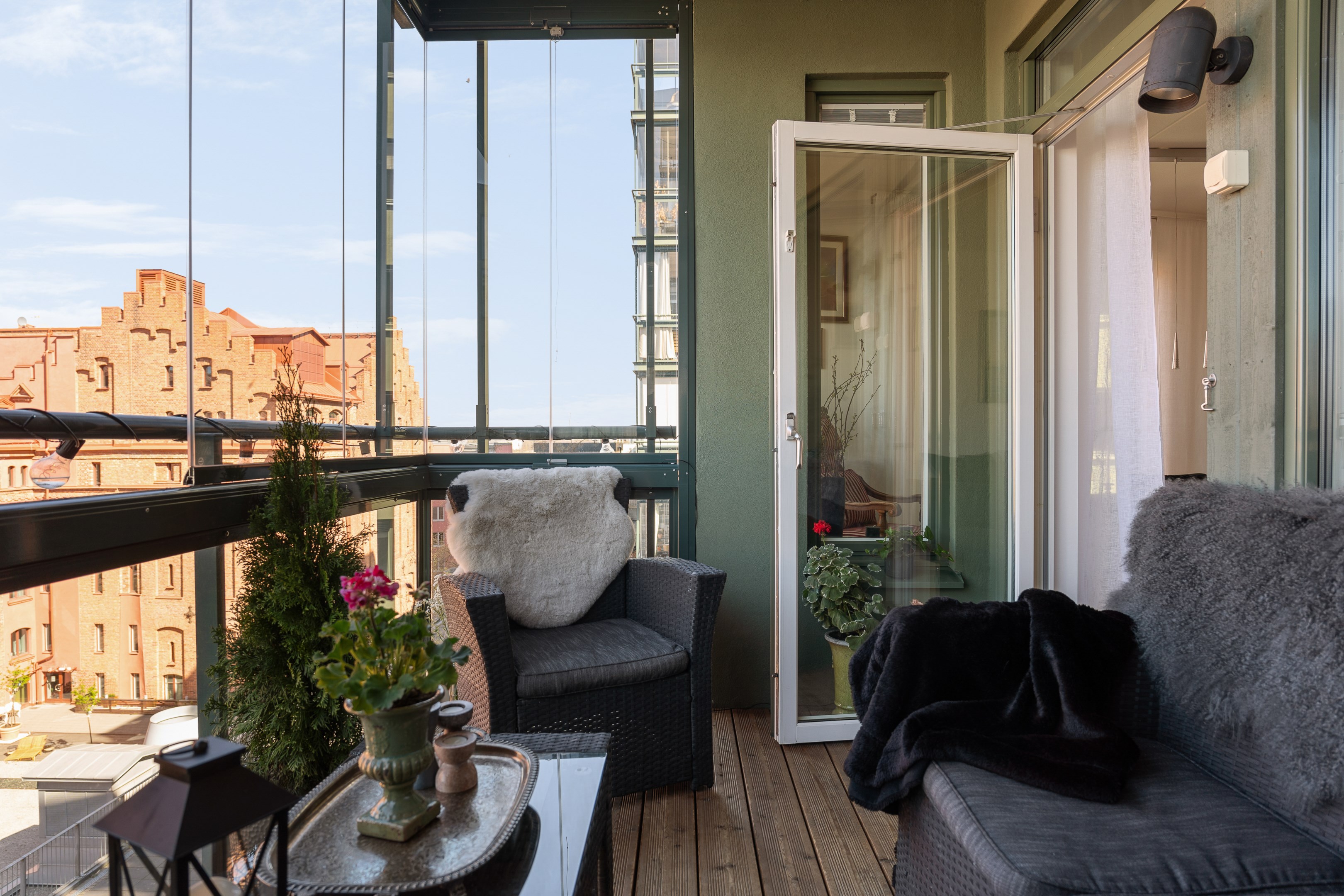 Bostadsbild från Sjökvarnsbacken 6, Såld i Saltsjöqvarn, Nacka