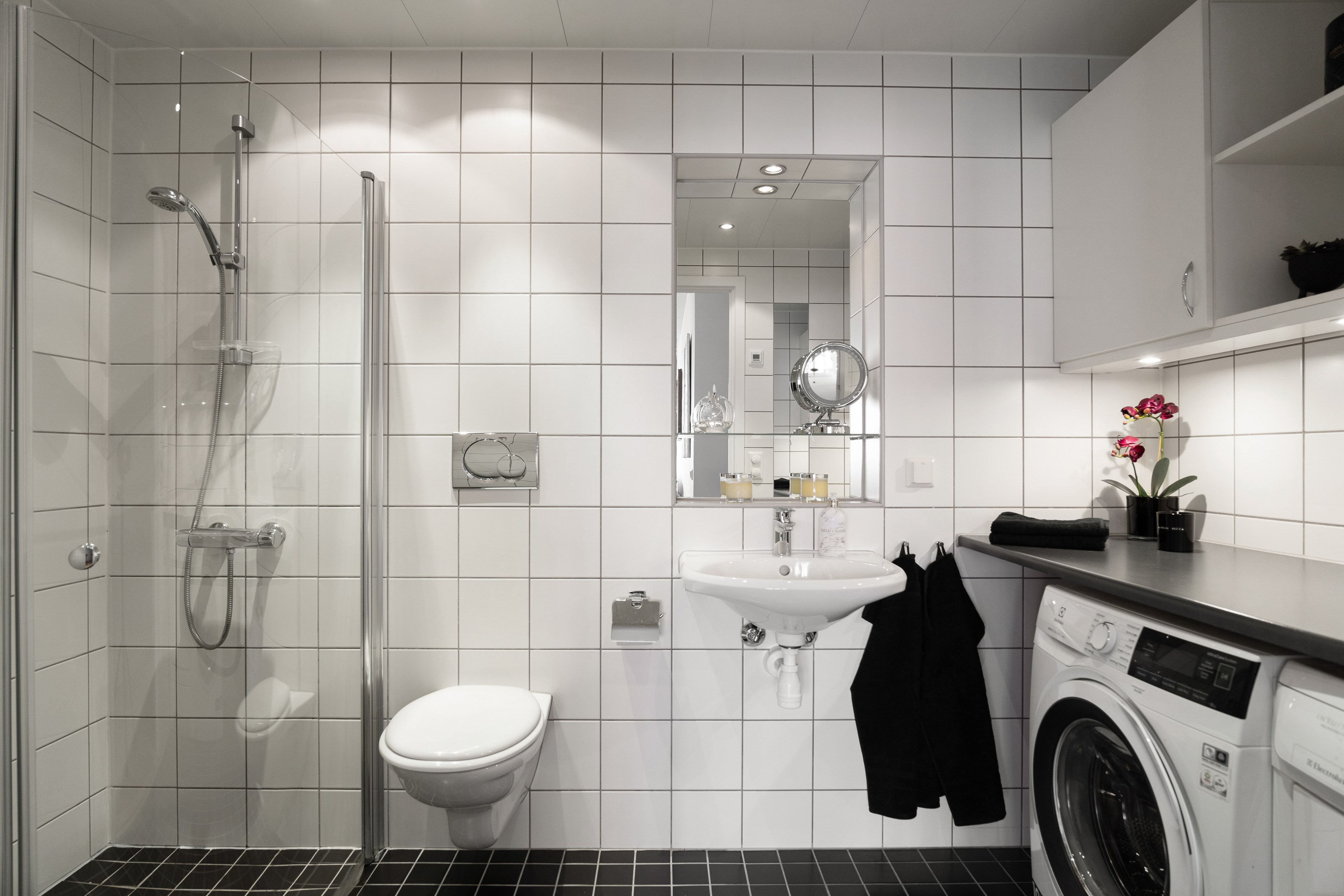 Bostadsbild från Sjökvarnsbacken 6, Såld i Saltsjöqvarn, Nacka