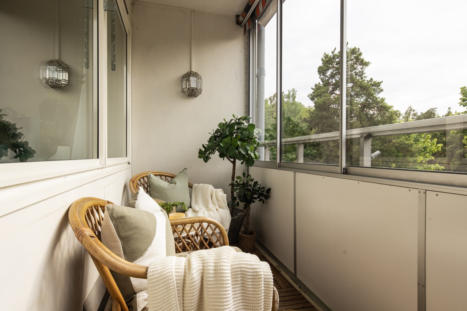 Bostadsbild från Svartkärrsvägen 18, Såld i Igelbodaplatån - Saltsjöbaden, Nacka