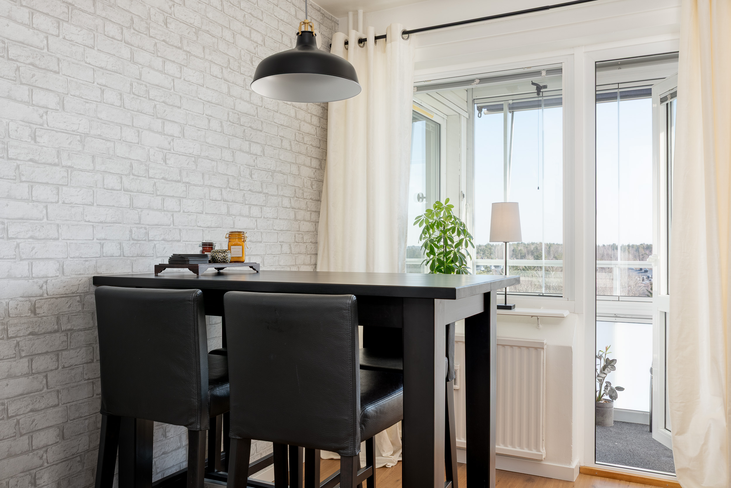 Bostadsbild från Rekylgatan 14, Såld i Haga, Västerås