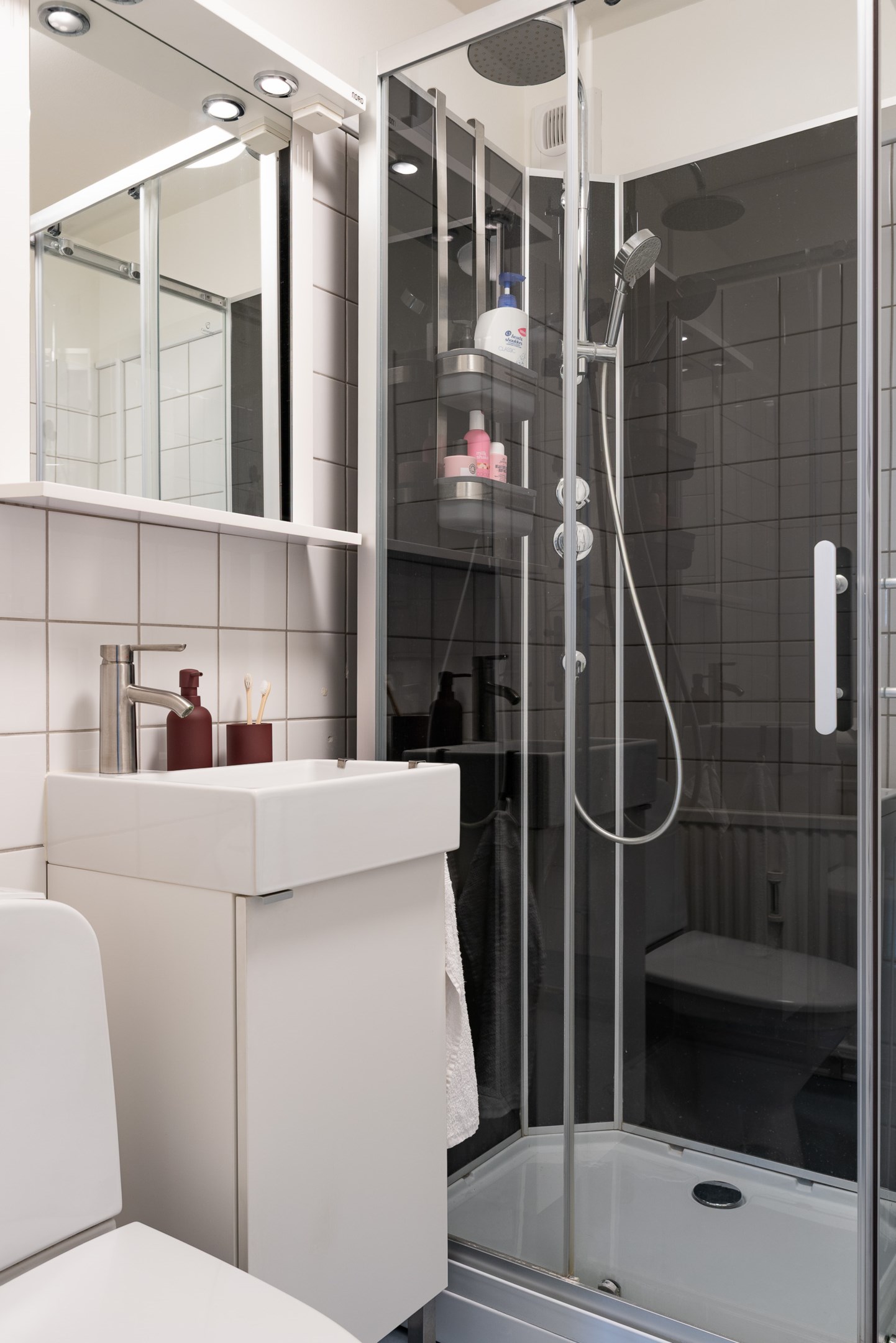 Bostadsbild från Rekylgatan 14, Såld i Haga, Västerås