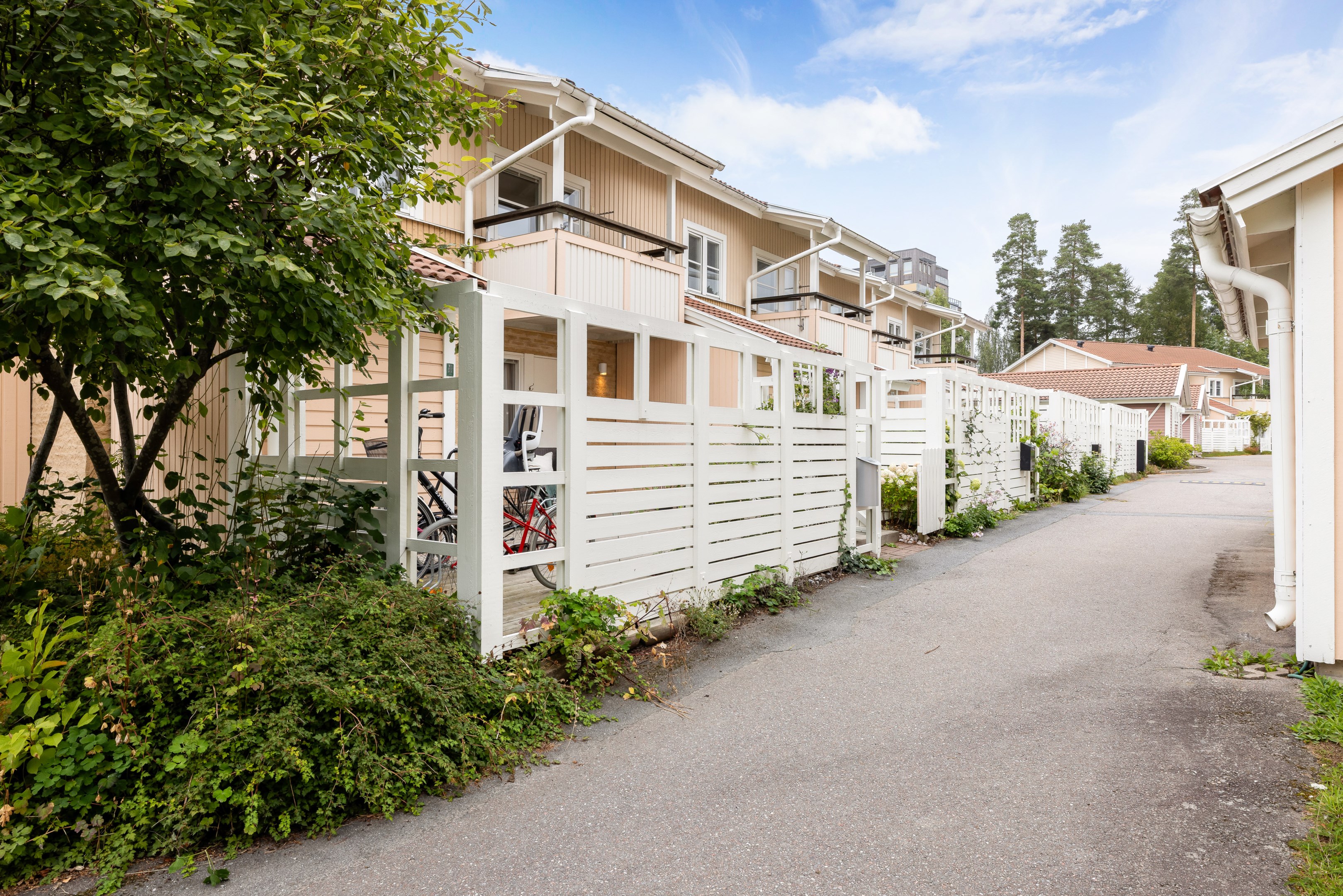 Bostadsbild från Ölandsresan 130, Såld i Sävja, Uppsala