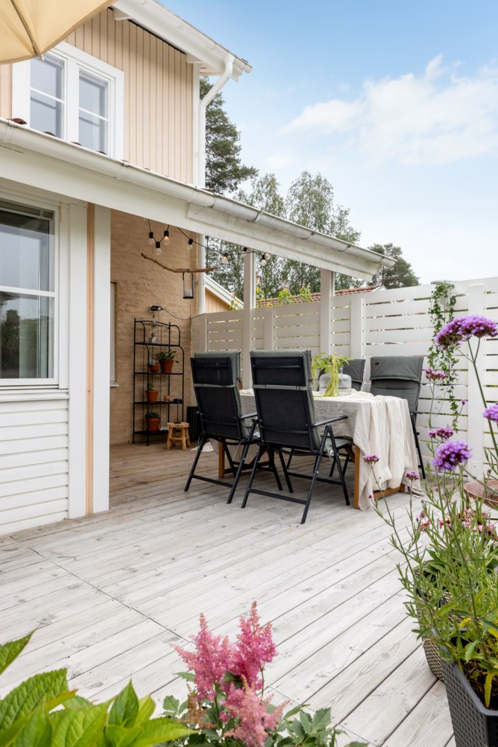 Bostadsbild från Ölandsresan 130, Såld i Sävja, Uppsala