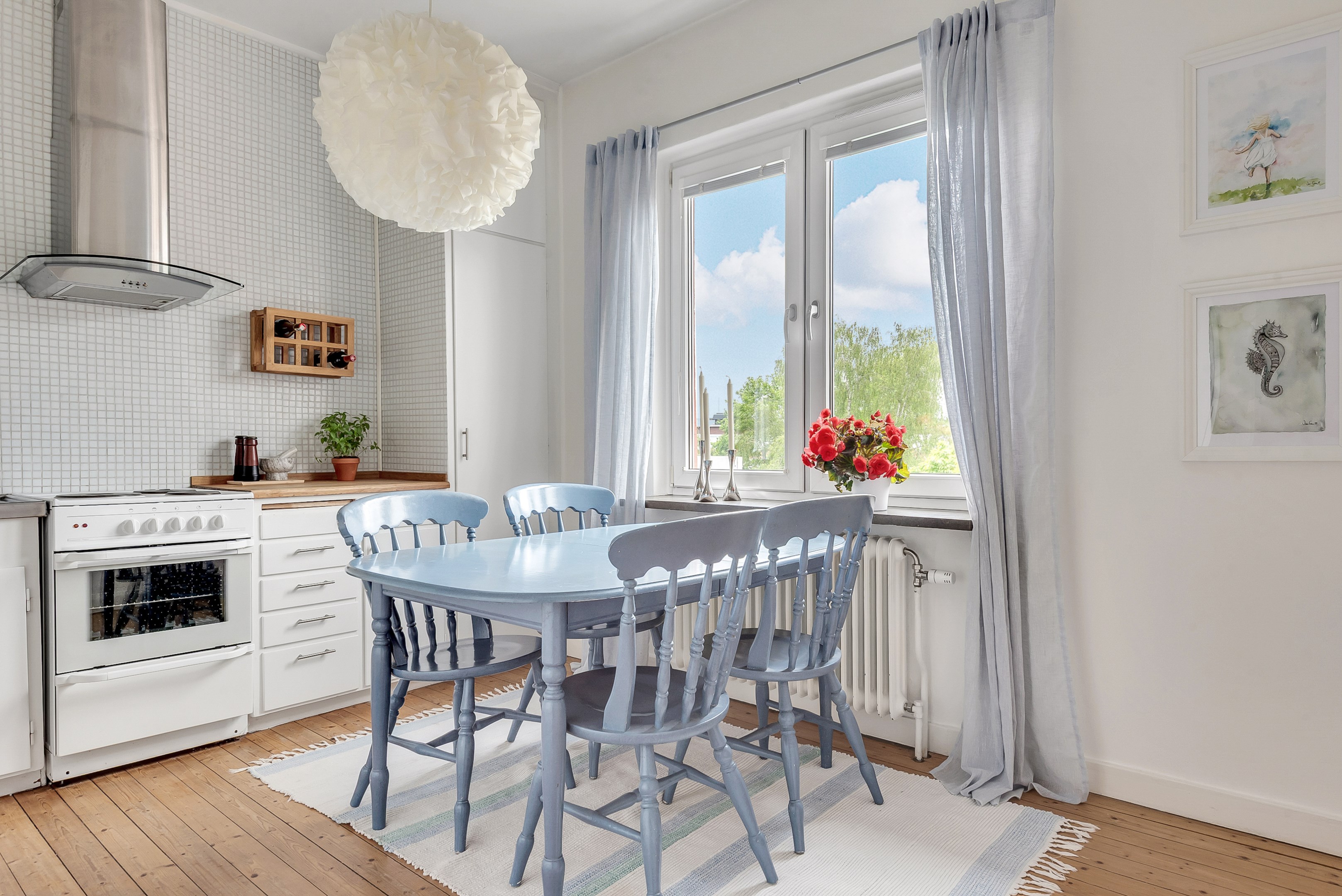 Bostadsbild från Svartbäcksgatan 74B, Såld i Svartbäcken, Uppsala