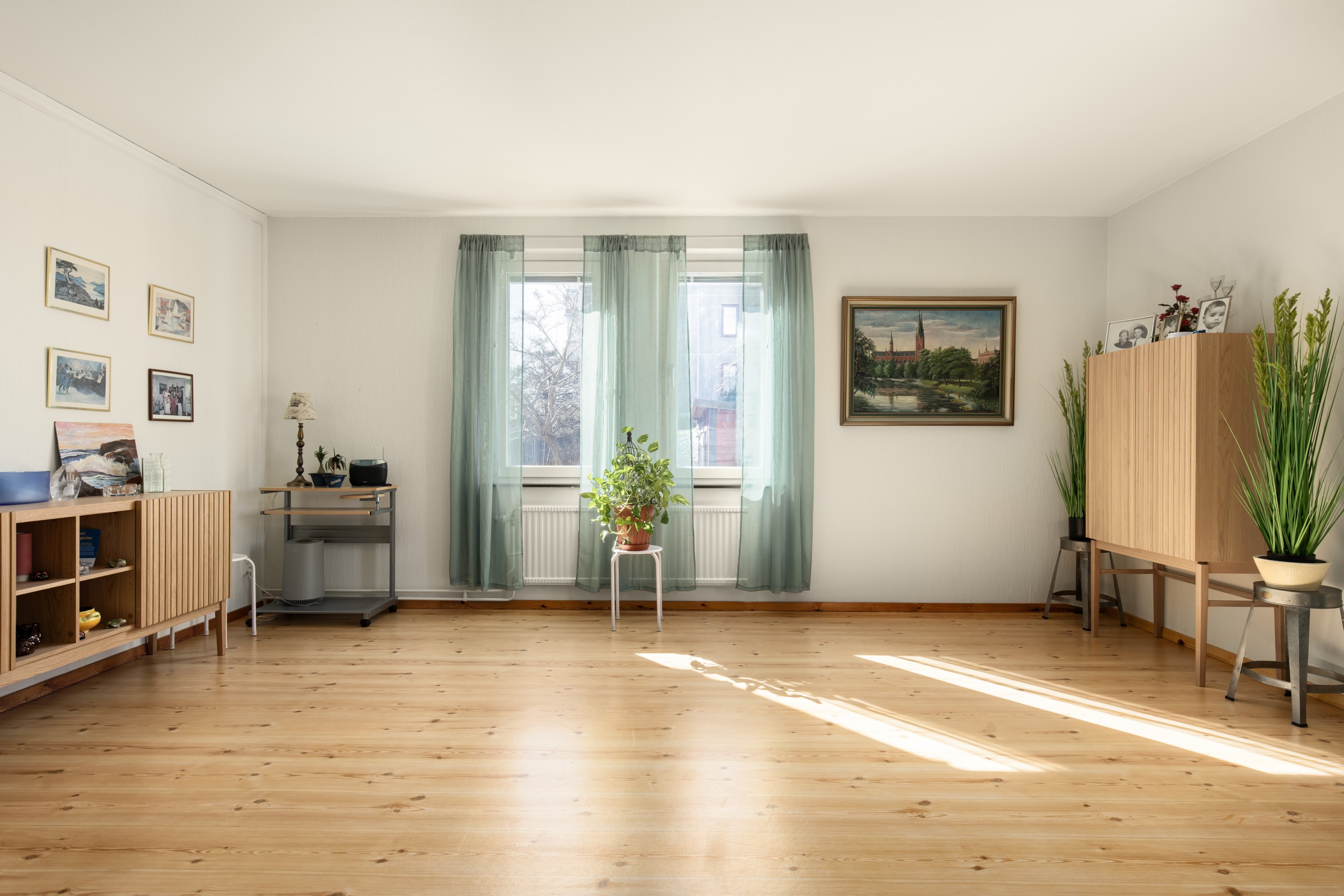 Bostadsbild från Utövägen 5, Såld i Västra Orminge, Nacka