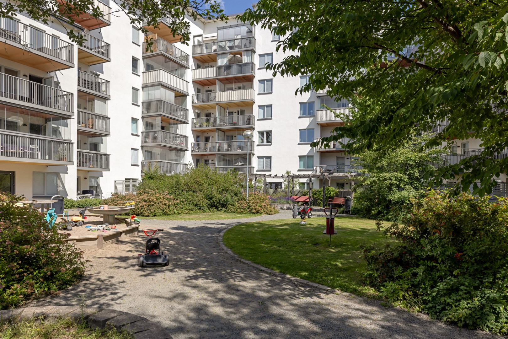 Bostadsbild från Torngatan 14, Till salu i Kapellgärdet, Uppsala
