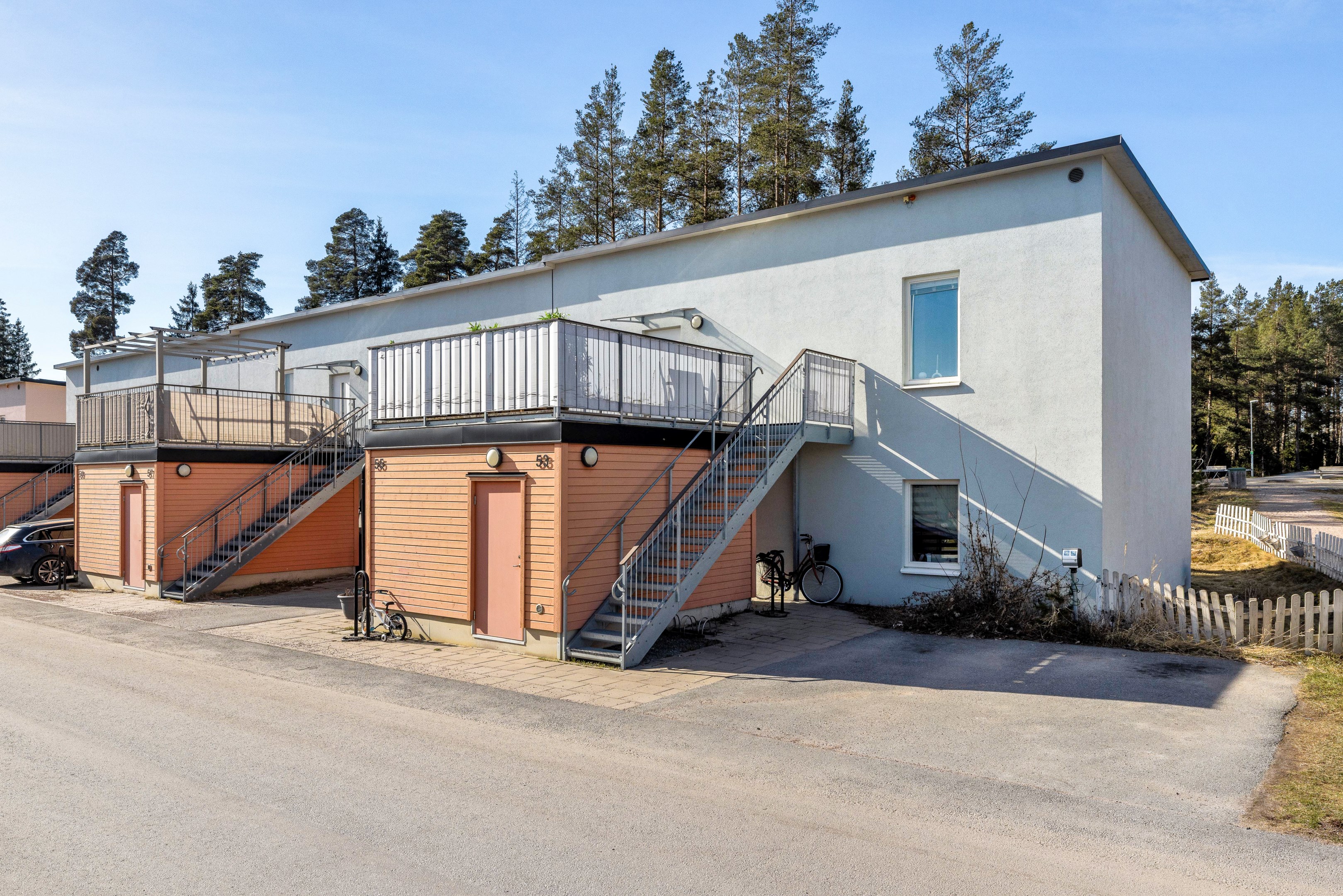 Bostadsbild från Opalvägen 53, Till salu i Herrhagen, Uppsala